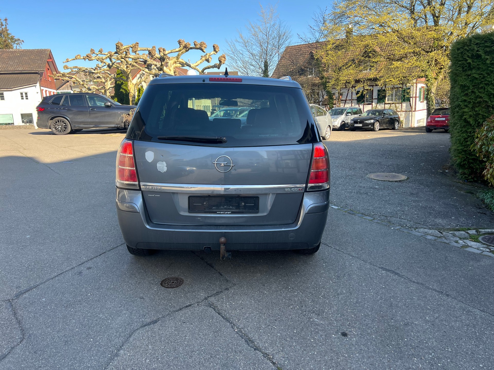 OPEL Zafira 1.9 CDTI Enjoy Automatic-image-3