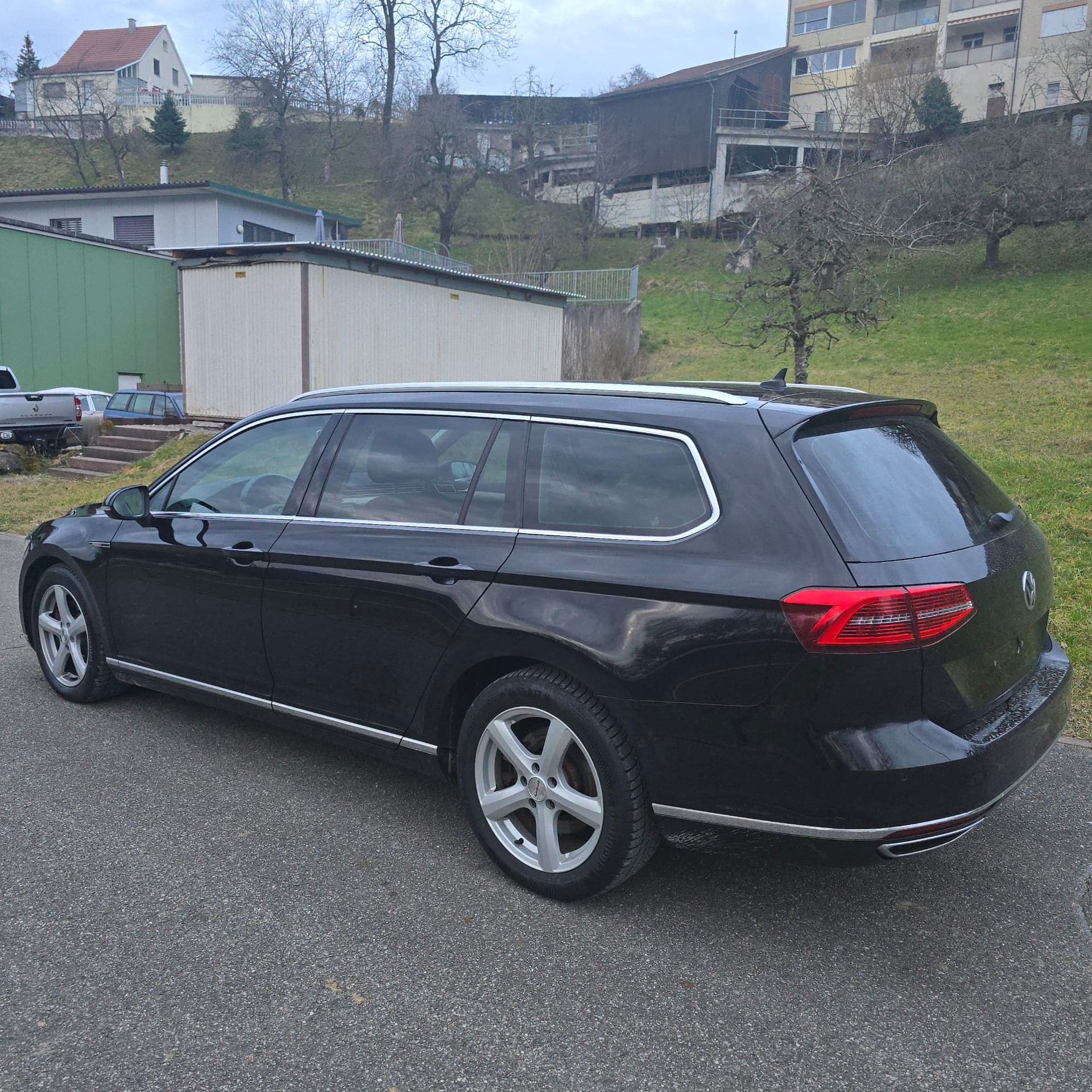VW Passat Variant 2.0 TDI BMT High. DSG 4Motion-image-3