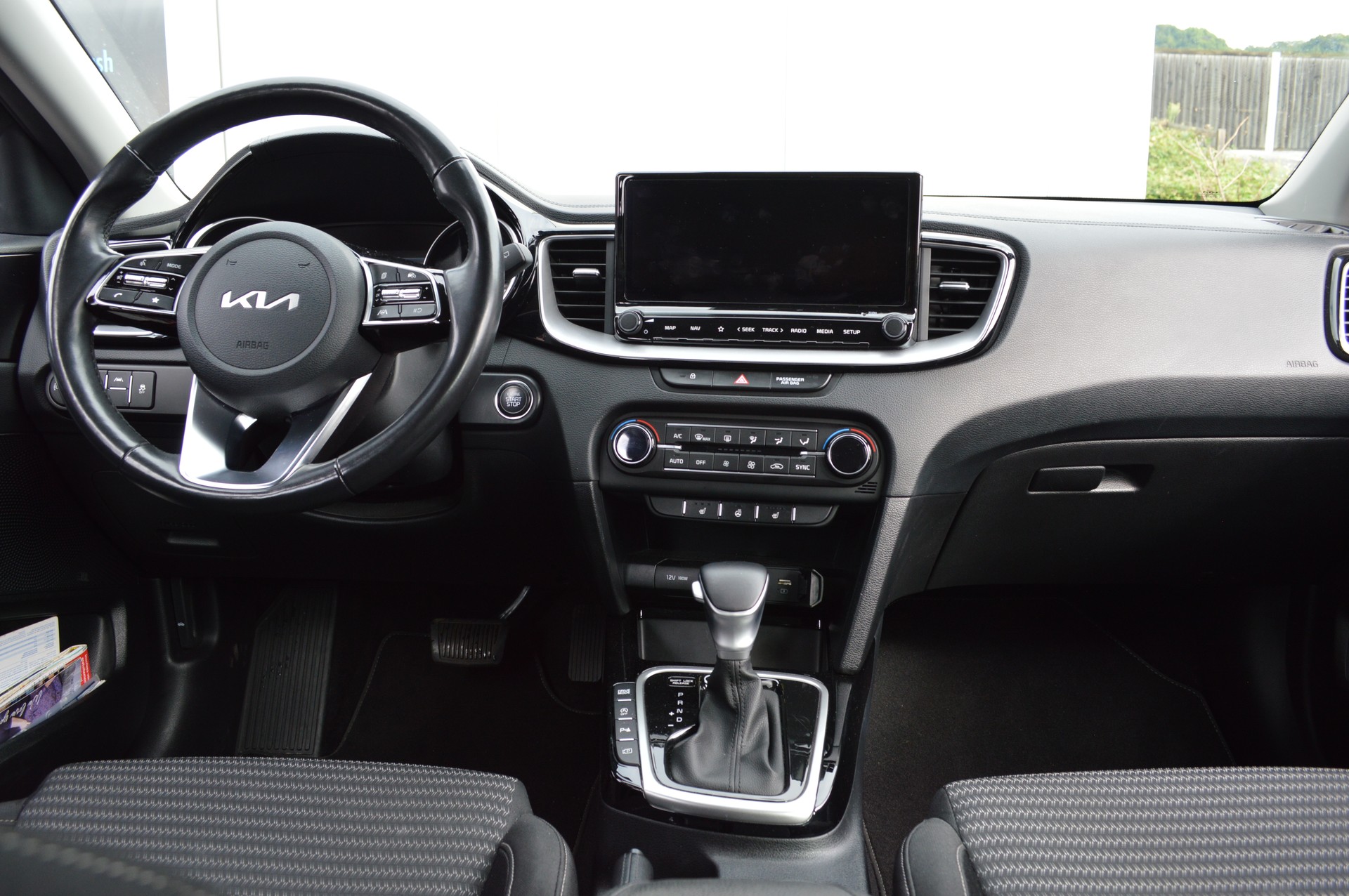 KIA Ceed Sportswagon 1.5 T-GDi MHEV Power DCT-image-10