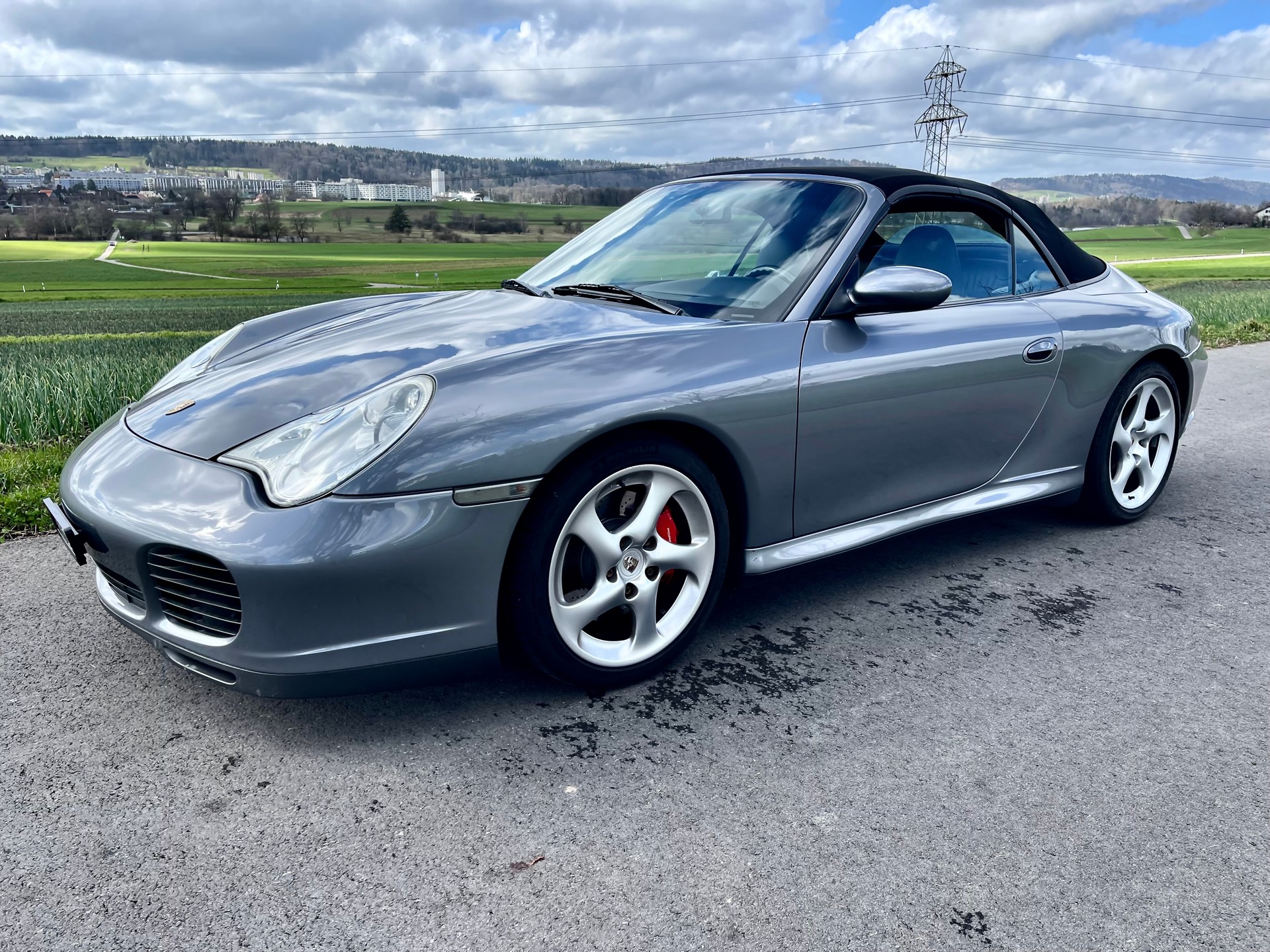 PORSCHE 911 Carrera 4 S Cabrio-image-1