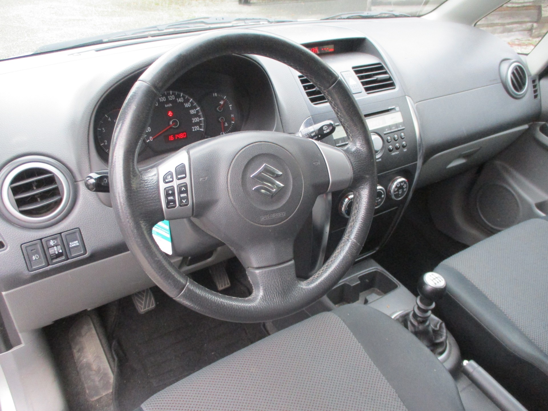 SUZUKI SX4 1.9 TD GL 4WD-image-4