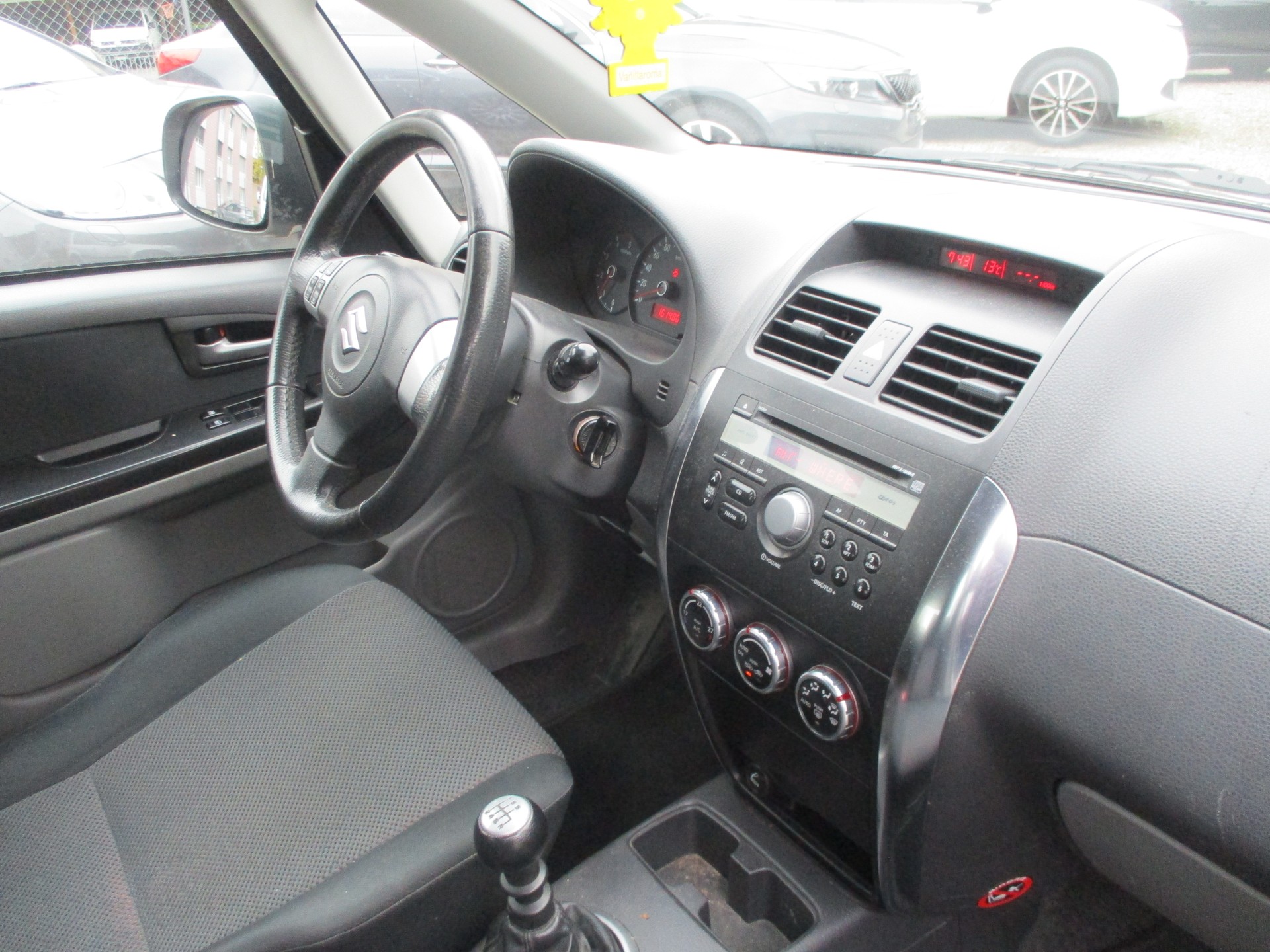 SUZUKI SX4 1.9 TD GL 4WD-image-3