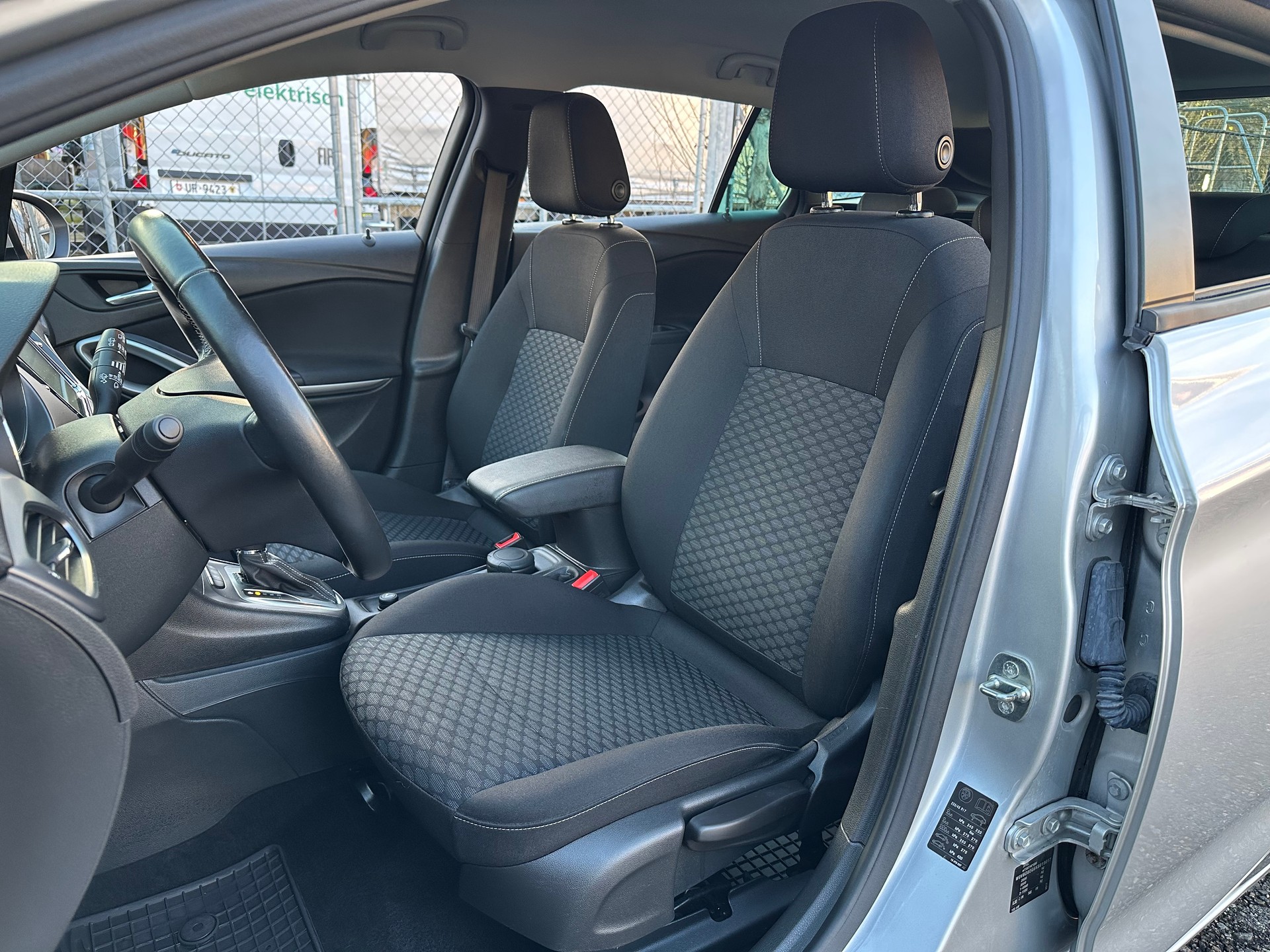 OPEL Astra Sports Tourer 1.6 CDTi ecoF Enjoy Automatic-image-12