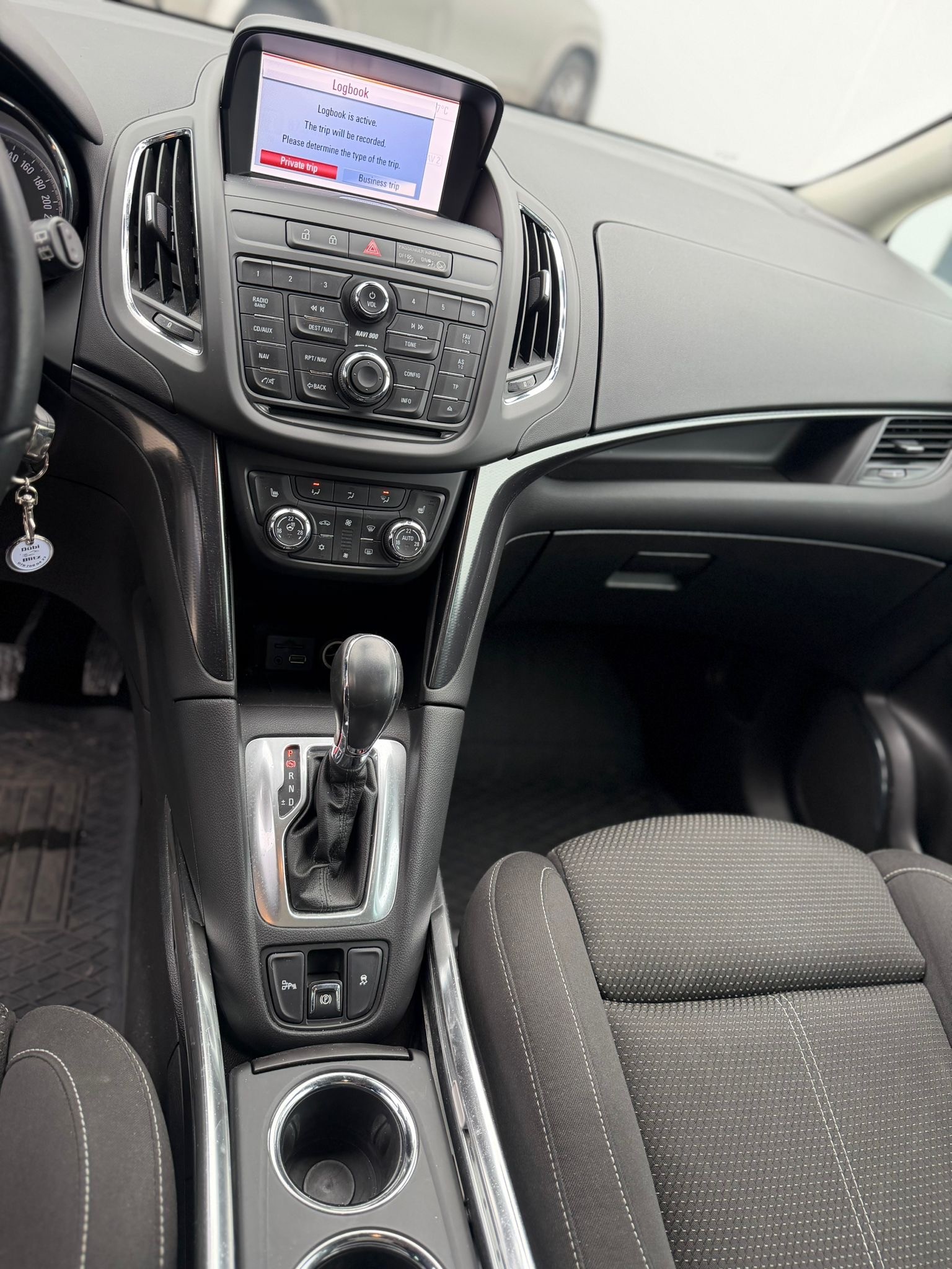 OPEL Zafira Tourer 2.0 CDTi Sport Automatic-image-11