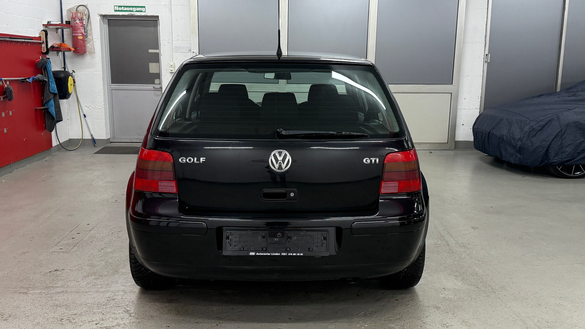 VW Golf 1.8 T GTI, *gepflegtes GTI, 1 Hand Auto, frisch ab MFK & Service, 8-fach berädert, Klimatronic-image-5