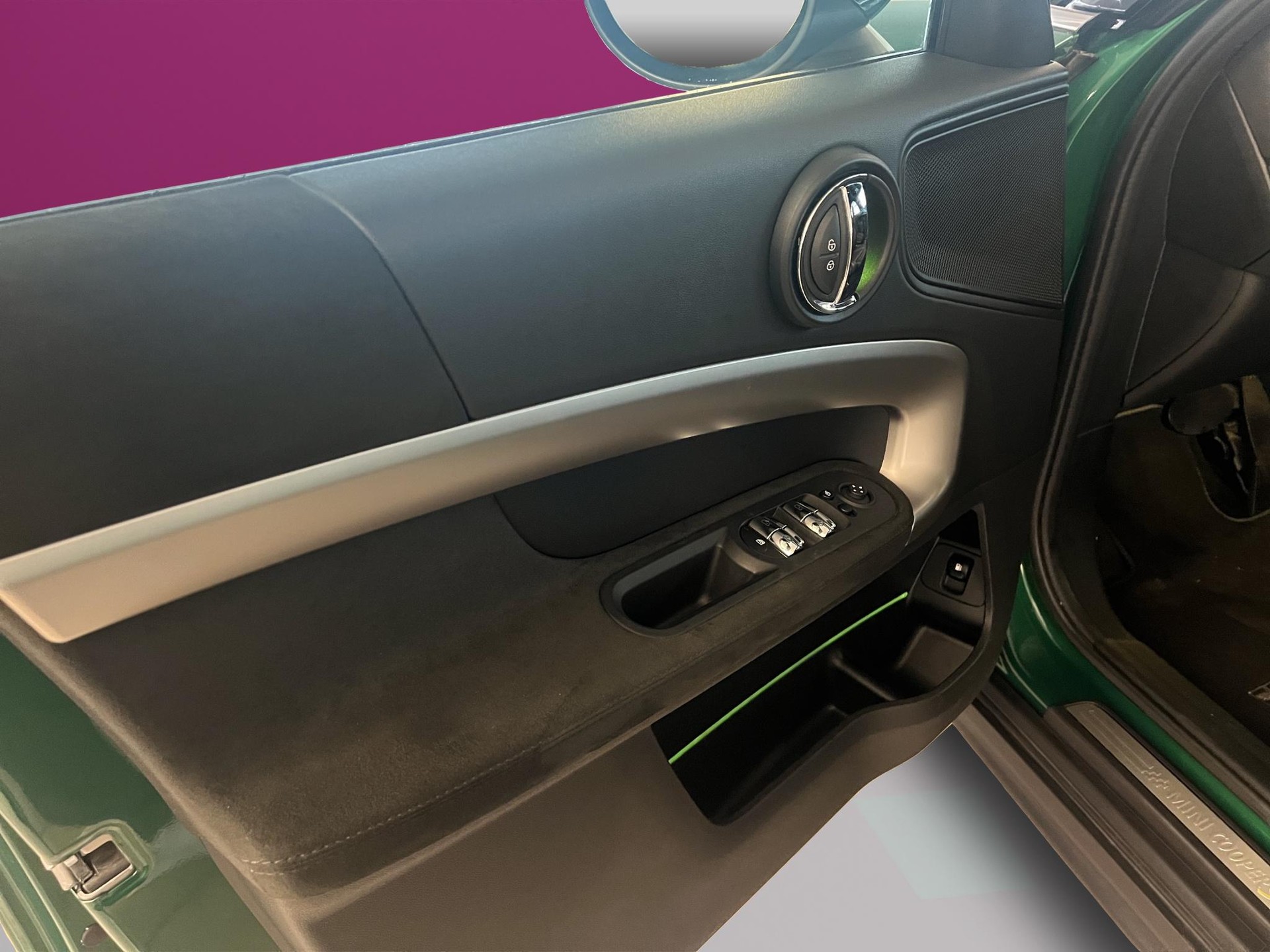 MINI Countryman SE ALL4-image-17