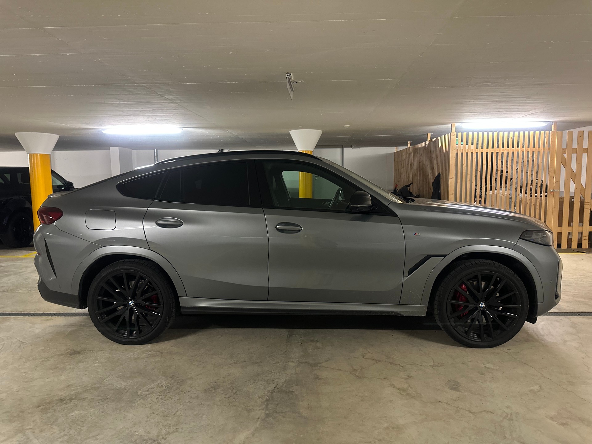 BMW X6 xDrive 48V 30d M Sport Pro Steptronic-image-1