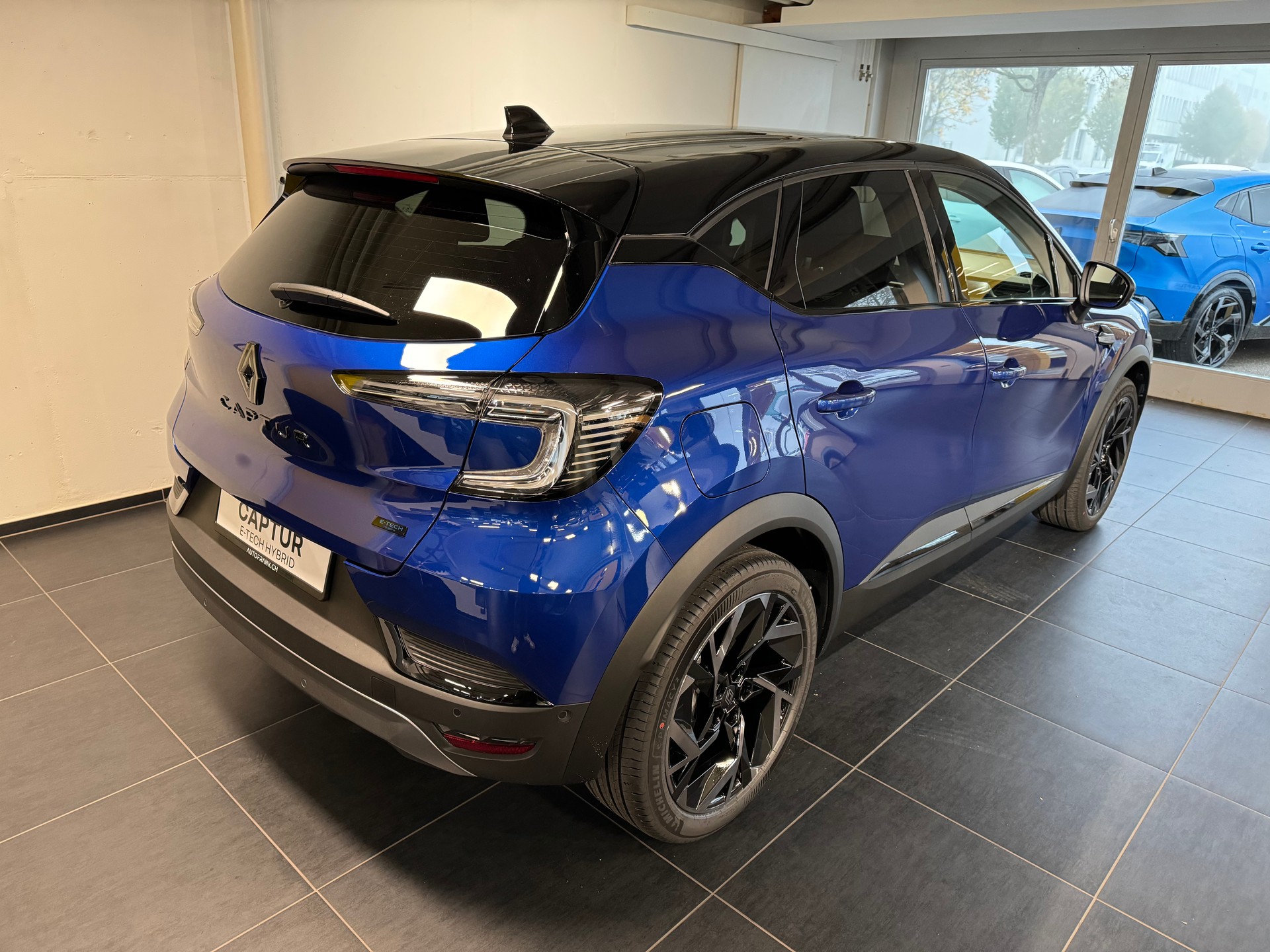 RENAULT CAPTUR E-TECH FULL HYBRID esprit Alpine E-Tech 160-image-2