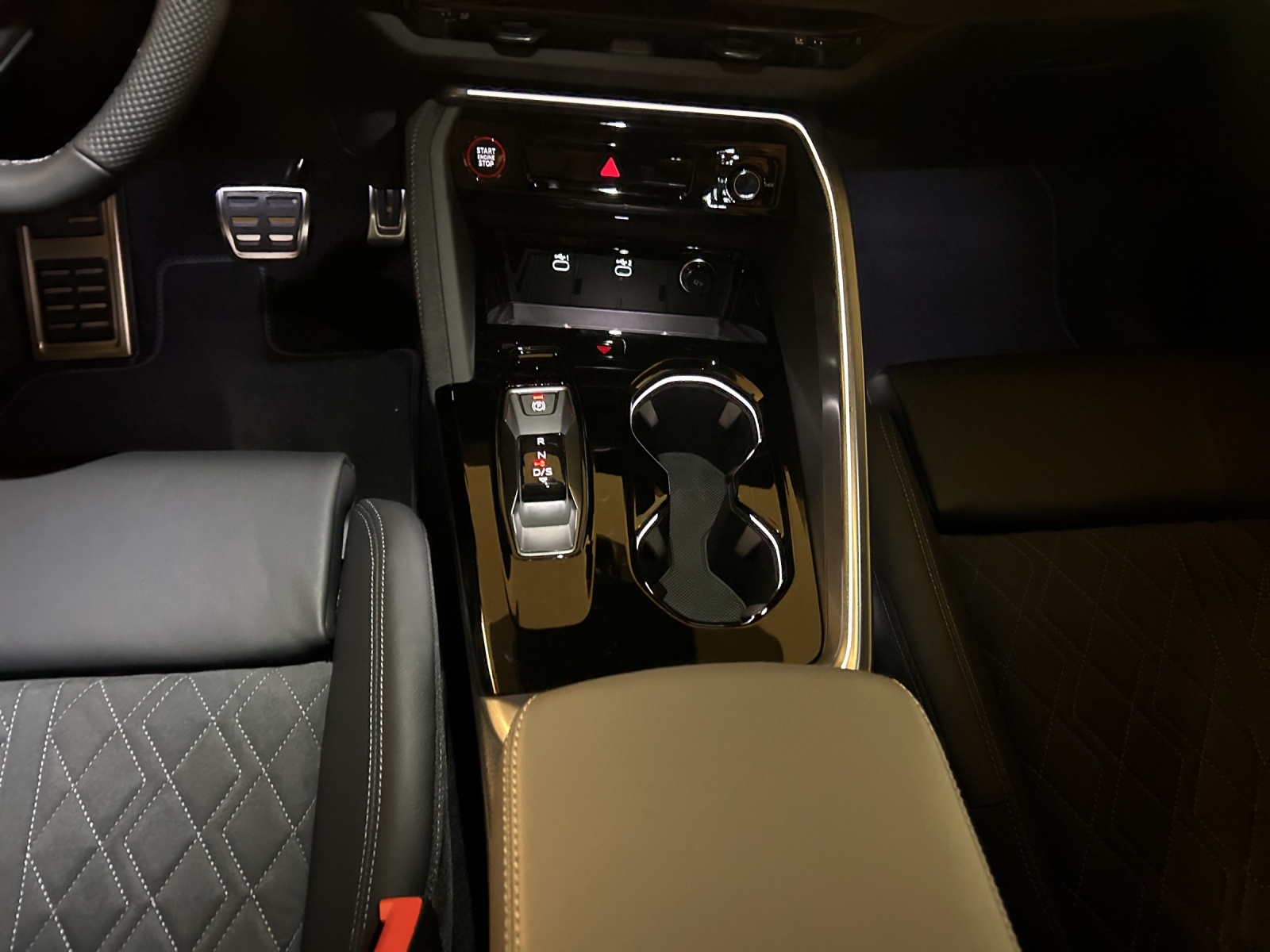 AUDI Q5 Sportback TDI quattro 150 kW S-tronic-image-10