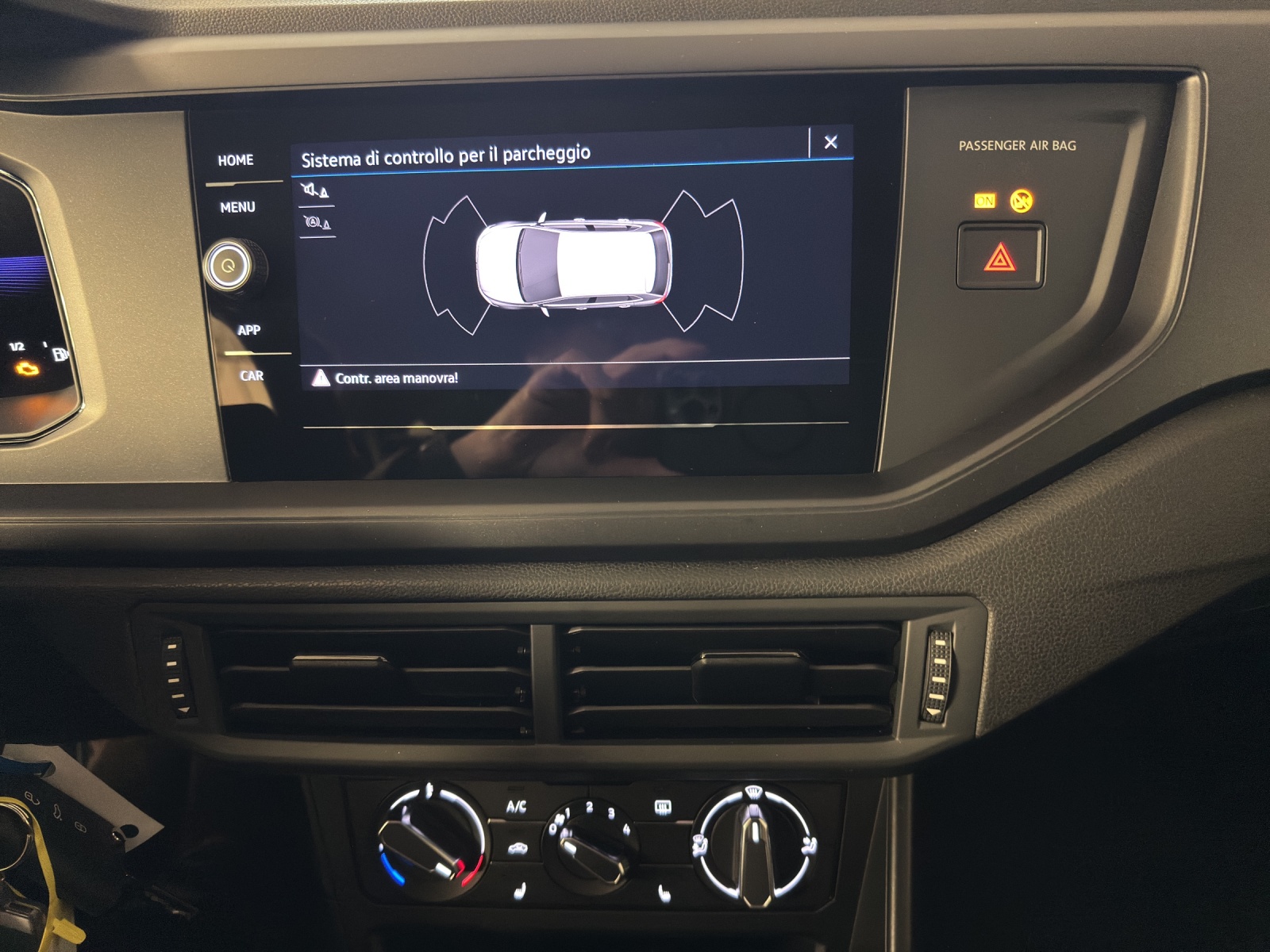 VW Polo 1.0 TSI Basis-image-14