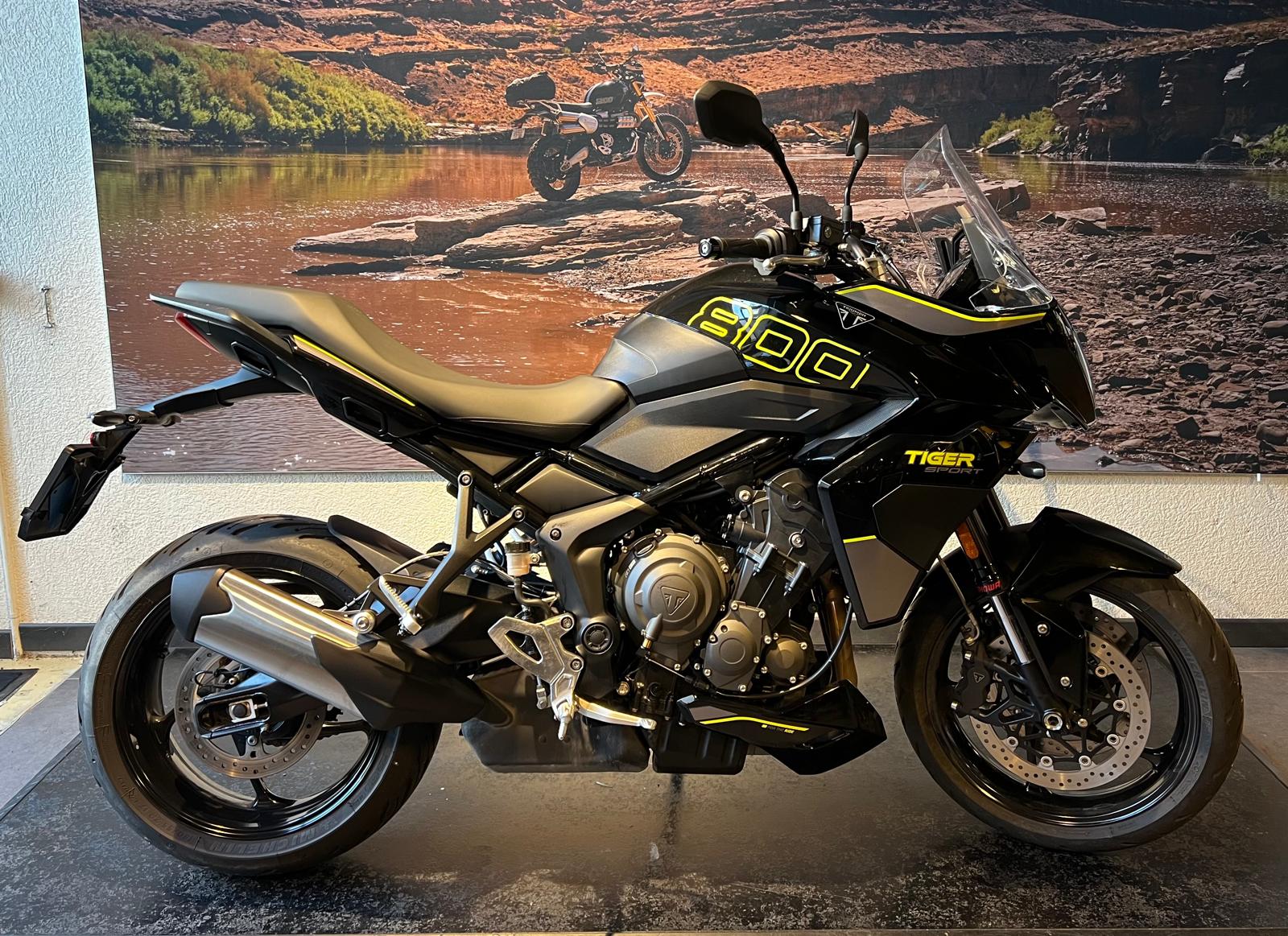TRIUMPH Tiger Sport 800