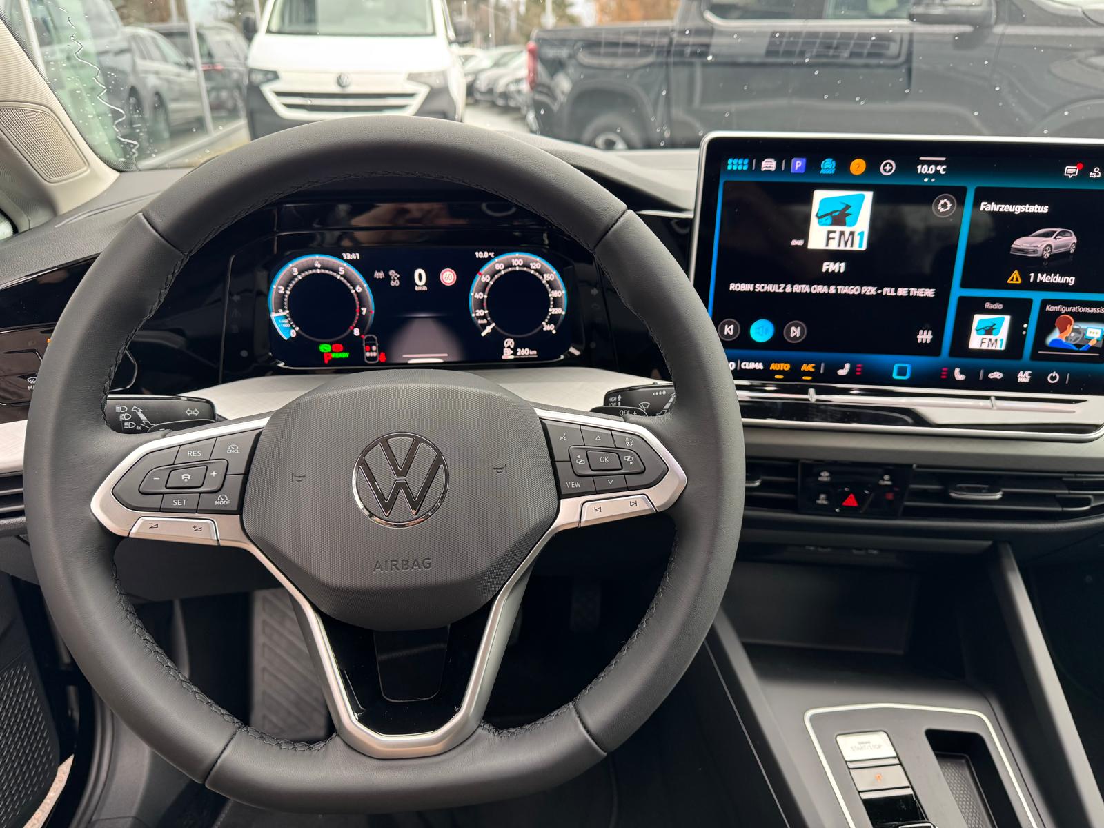 VW Golf 1.5 e TSI mHEV Basis DSG-image-8
