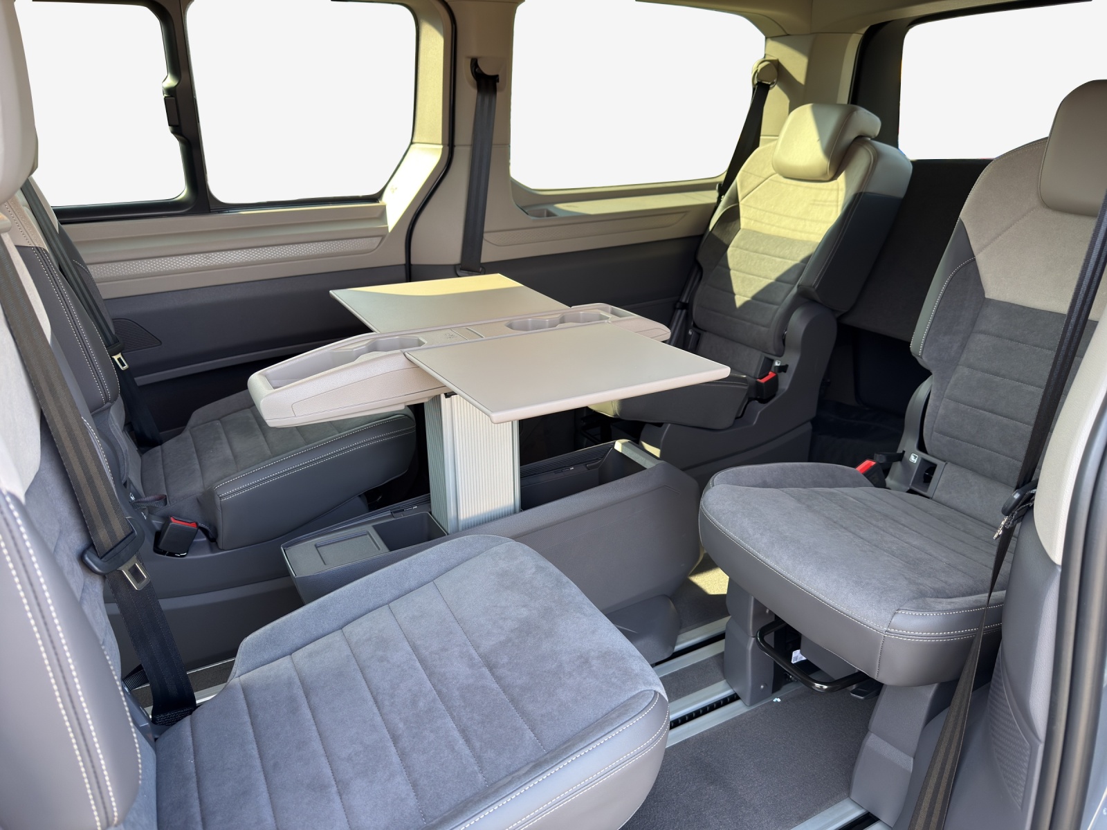 VW California 2.0 TDI Beach Liberty-image-11