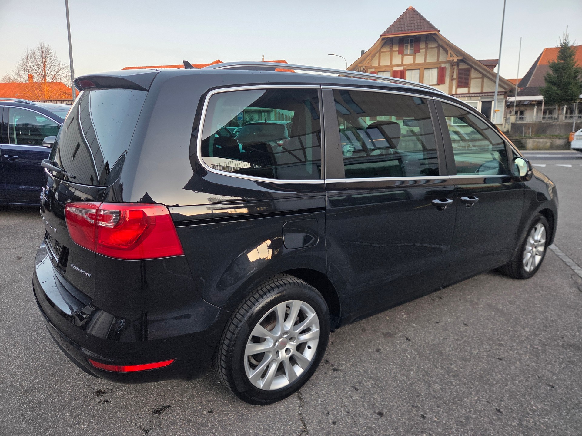 SEAT Alhambra 2.0 TDI Style Eco DSG-image-8