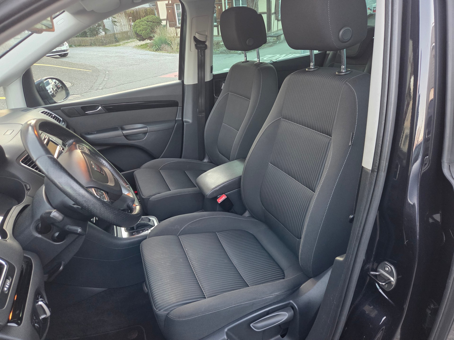 SEAT Alhambra 2.0 TDI Style Eco DSG-image-11