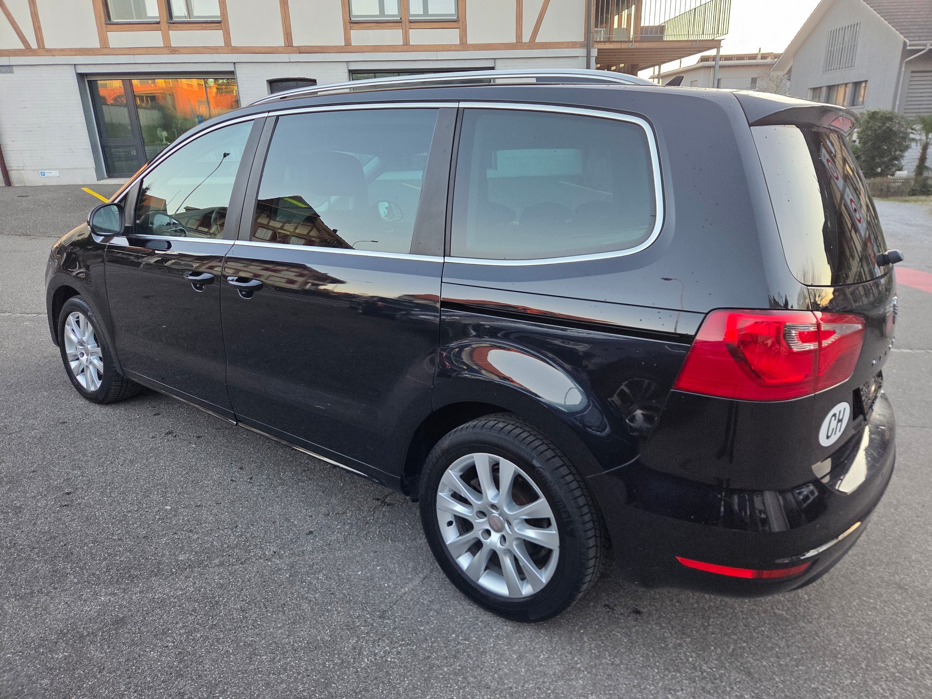 SEAT Alhambra 2.0 TDI Style Eco DSG-image-5
