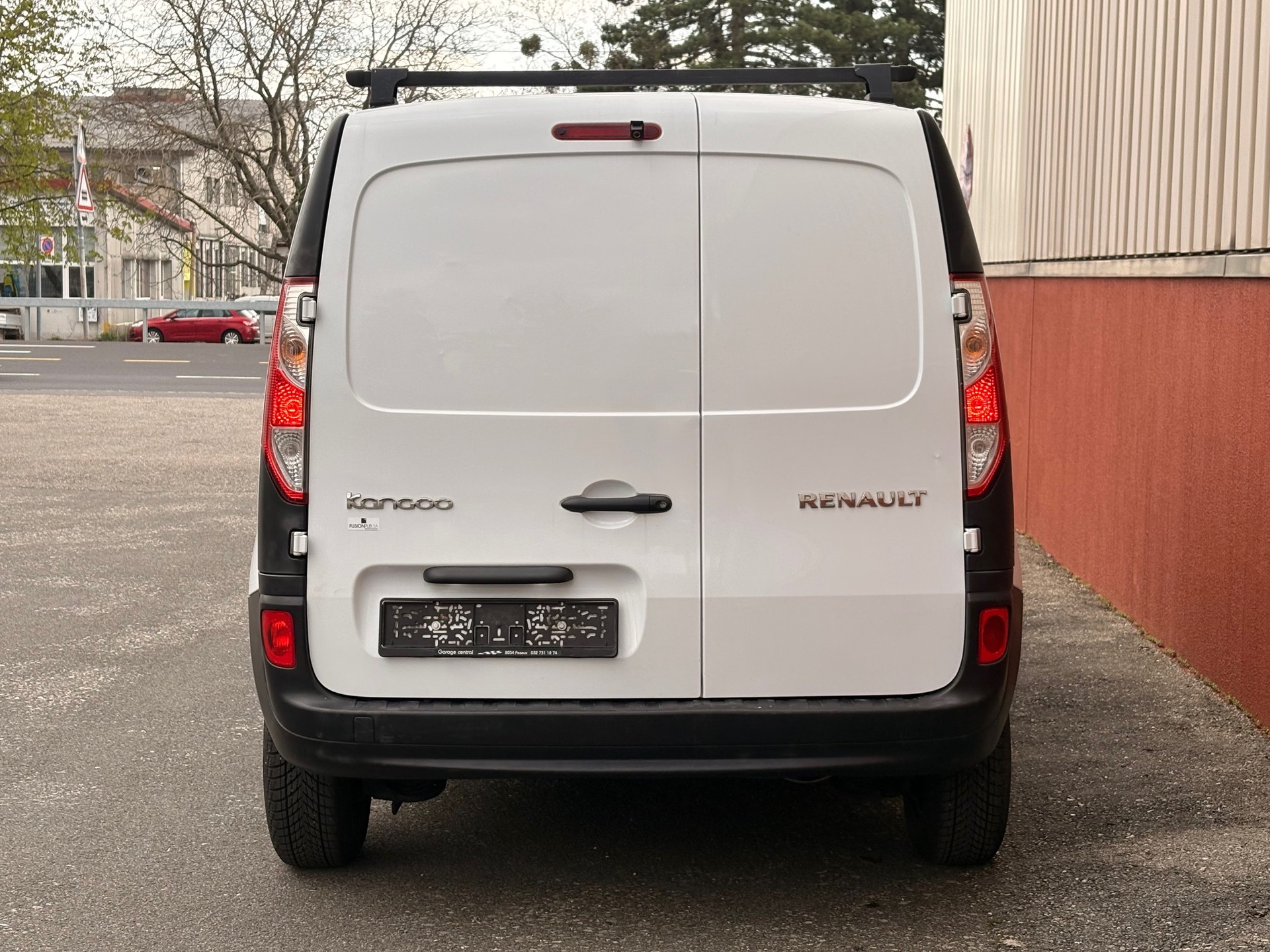 RENAULT Kangoo Medium TCe 115 ENERGY First Access-image-5