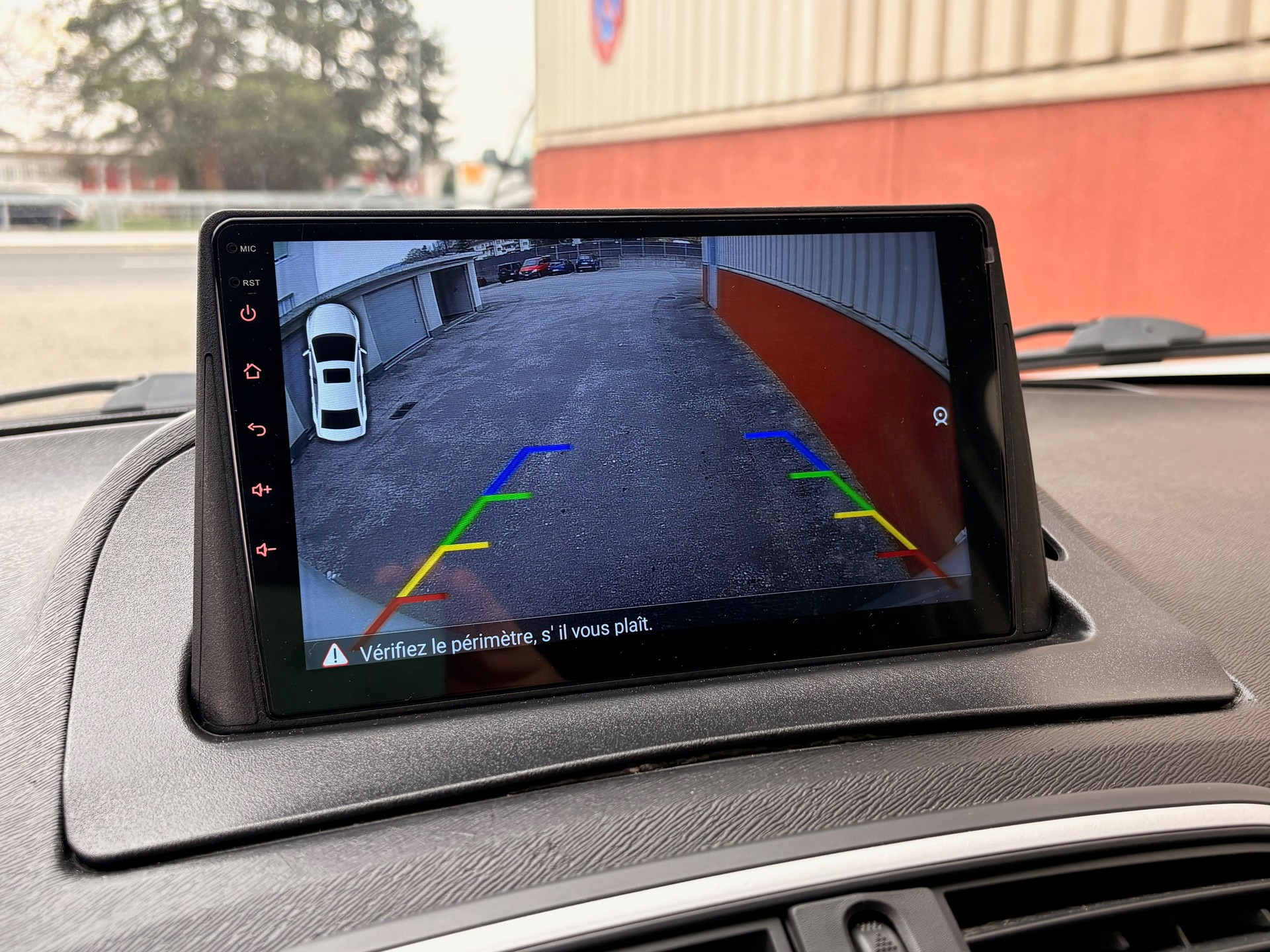 RENAULT Kangoo Medium TCe 115 ENERGY First Access-image-10