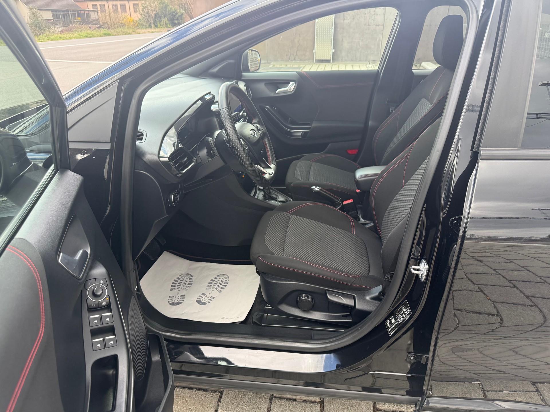 FORD Puma 1.0 MHEV ST-Line Automat-image-11