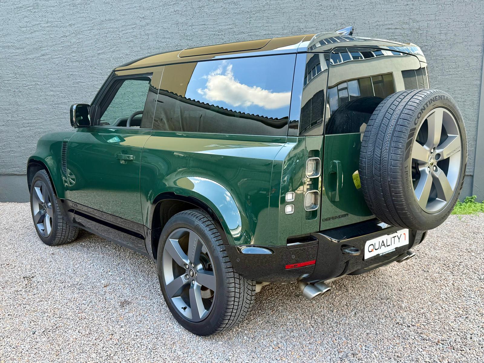 LAND ROVER Defender 90 525 V8 5.0 AT8-image-5