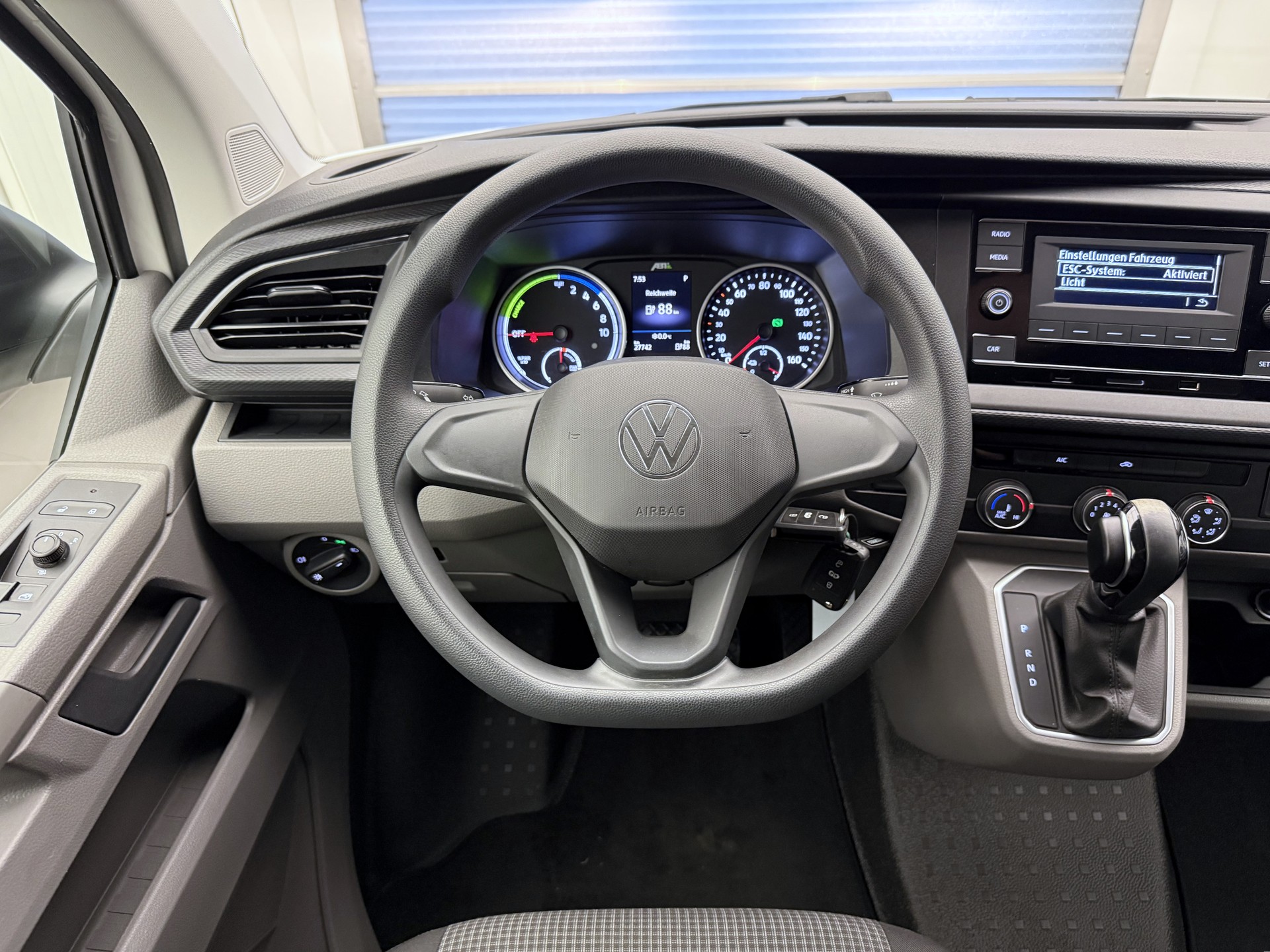 VW T6.1 ABTe-image-6