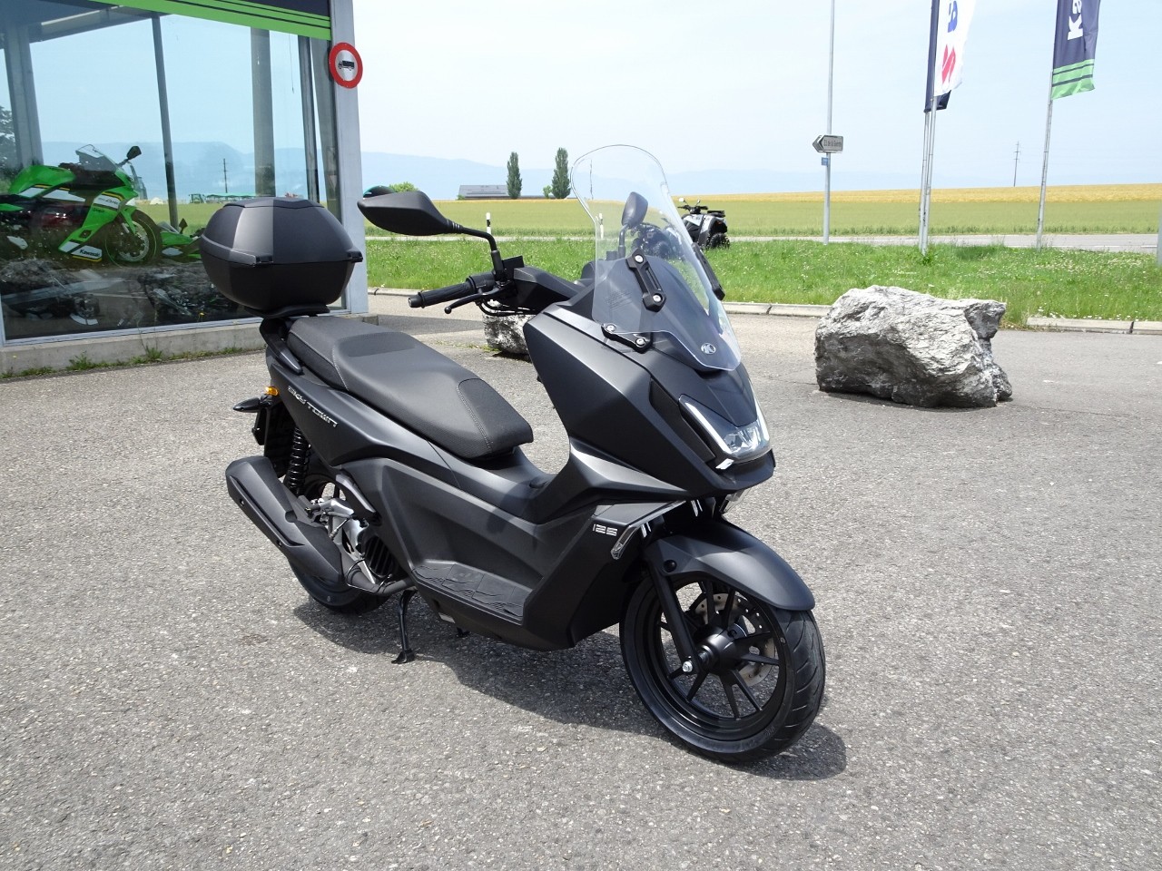 KYMCO Sky Town 125 TopCase-showroom-element-1