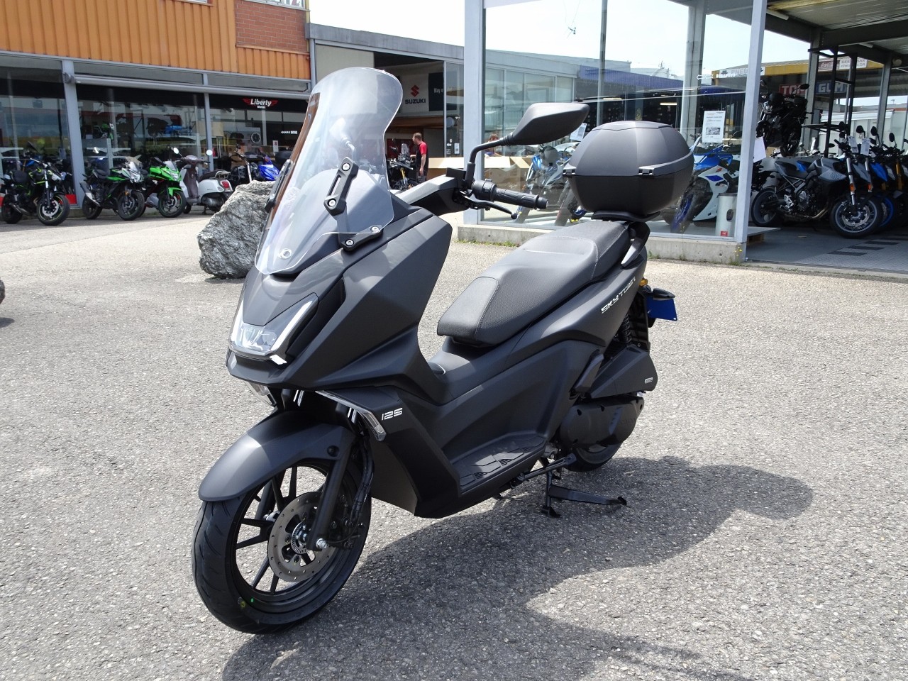 KYMCO Sky Town 125 TopCase-showroom-element-3
