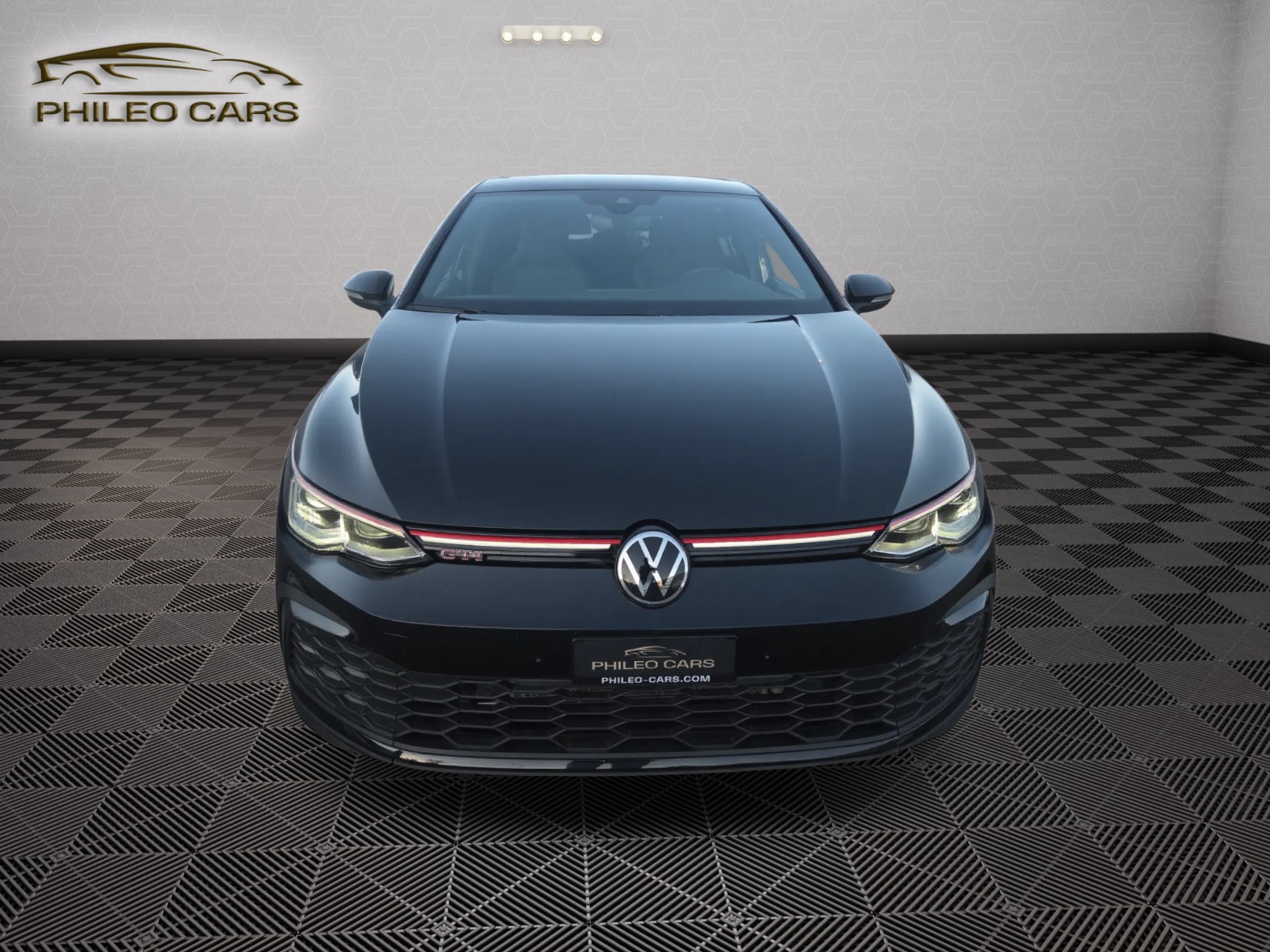 VW Golf 2.0 TSI GTI DSG-image-1