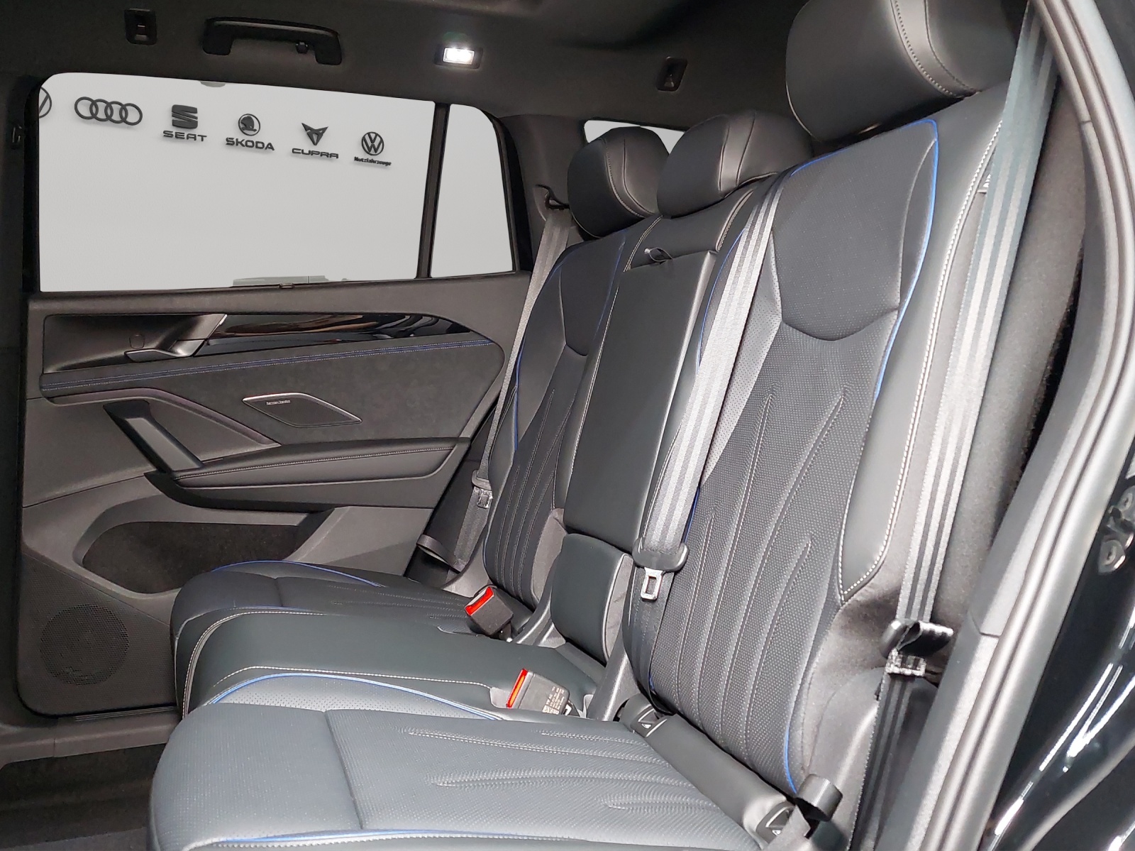 VW Tayron 1.5 TSI evo2 eHybrid R-Line DSG-image-8