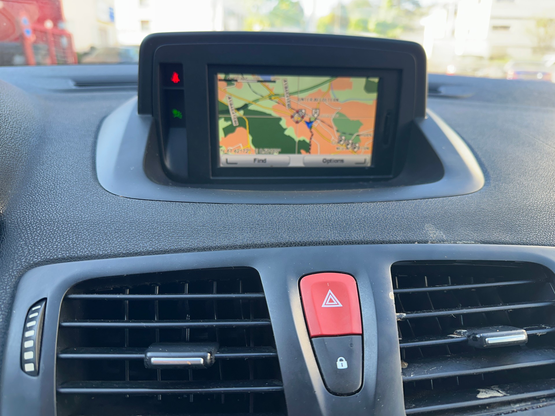 RENAULT Mégane Grandtour 1.5 dCi Expression EDC-image-14