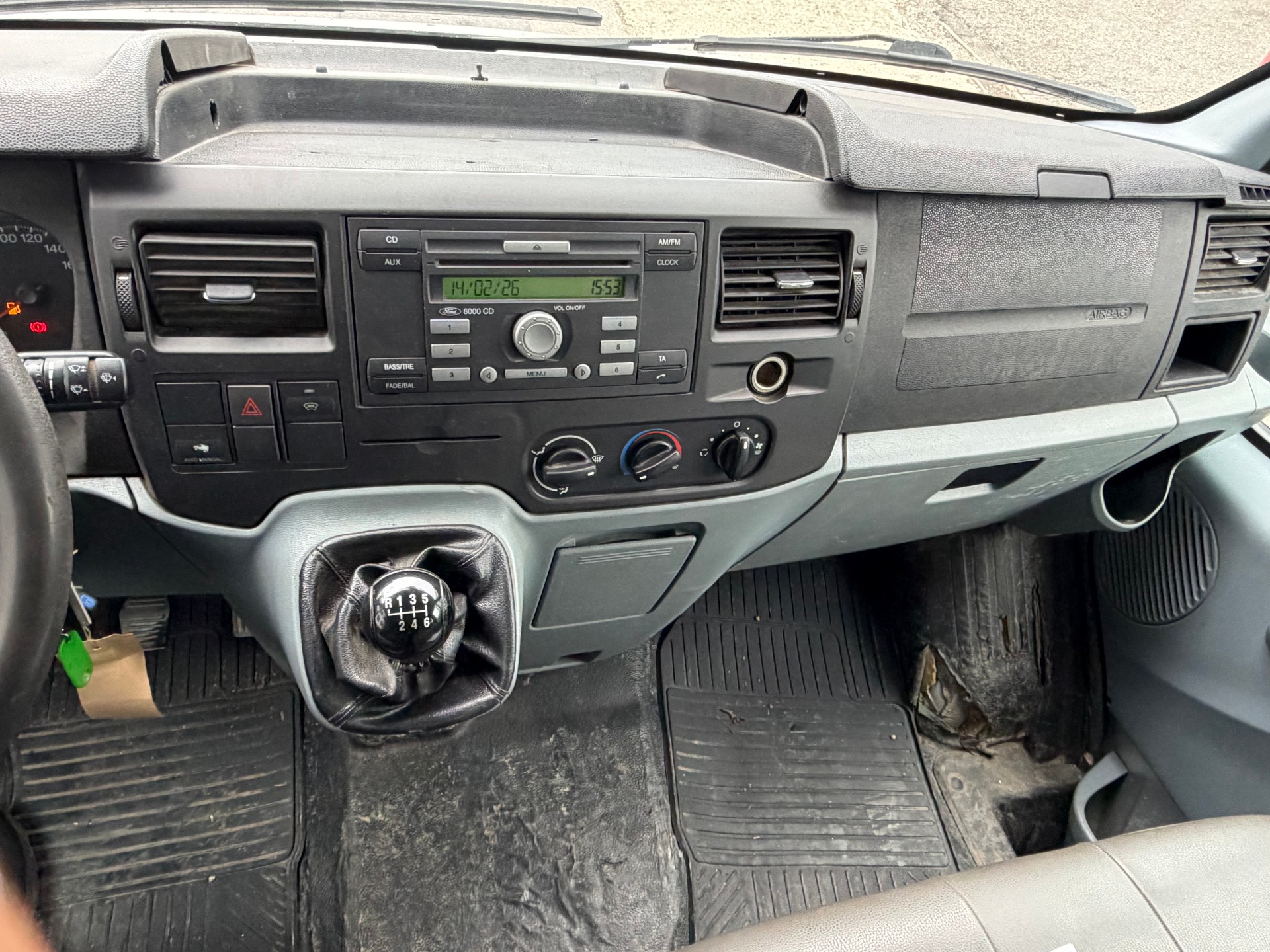 FORD Transit 350L Level 3-image-11