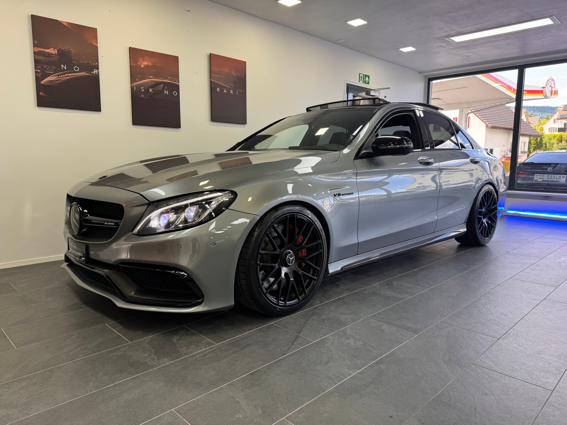 MERCEDES-BENZ C 63 S AMG Edition 1 Speedshift *Panorama / Carbon Exterieur & Interieur / Burmester / Head-Up / Schalensitze*