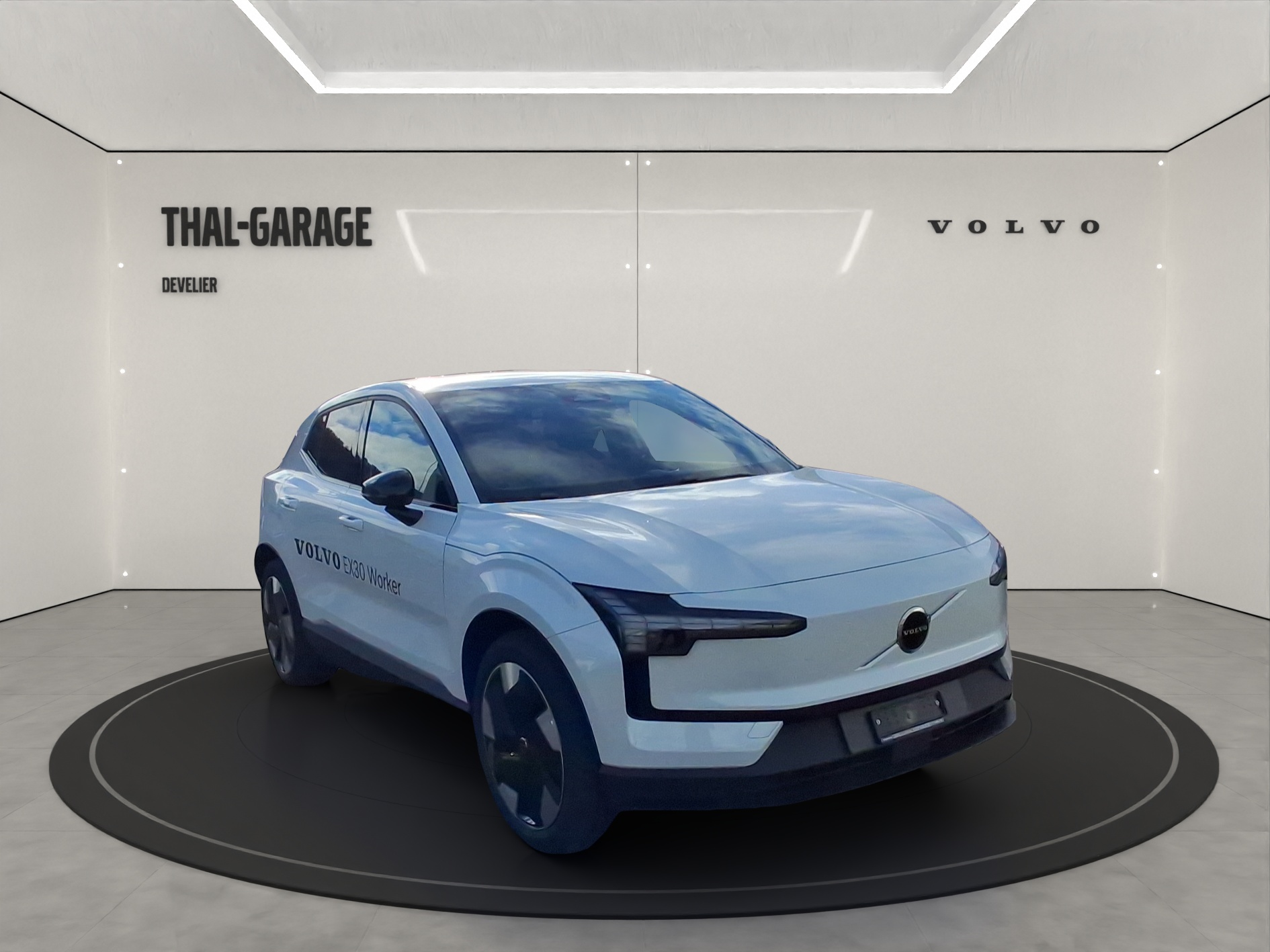 VOLVO EX30 E60 Twin Plus Performance AWD-image-2