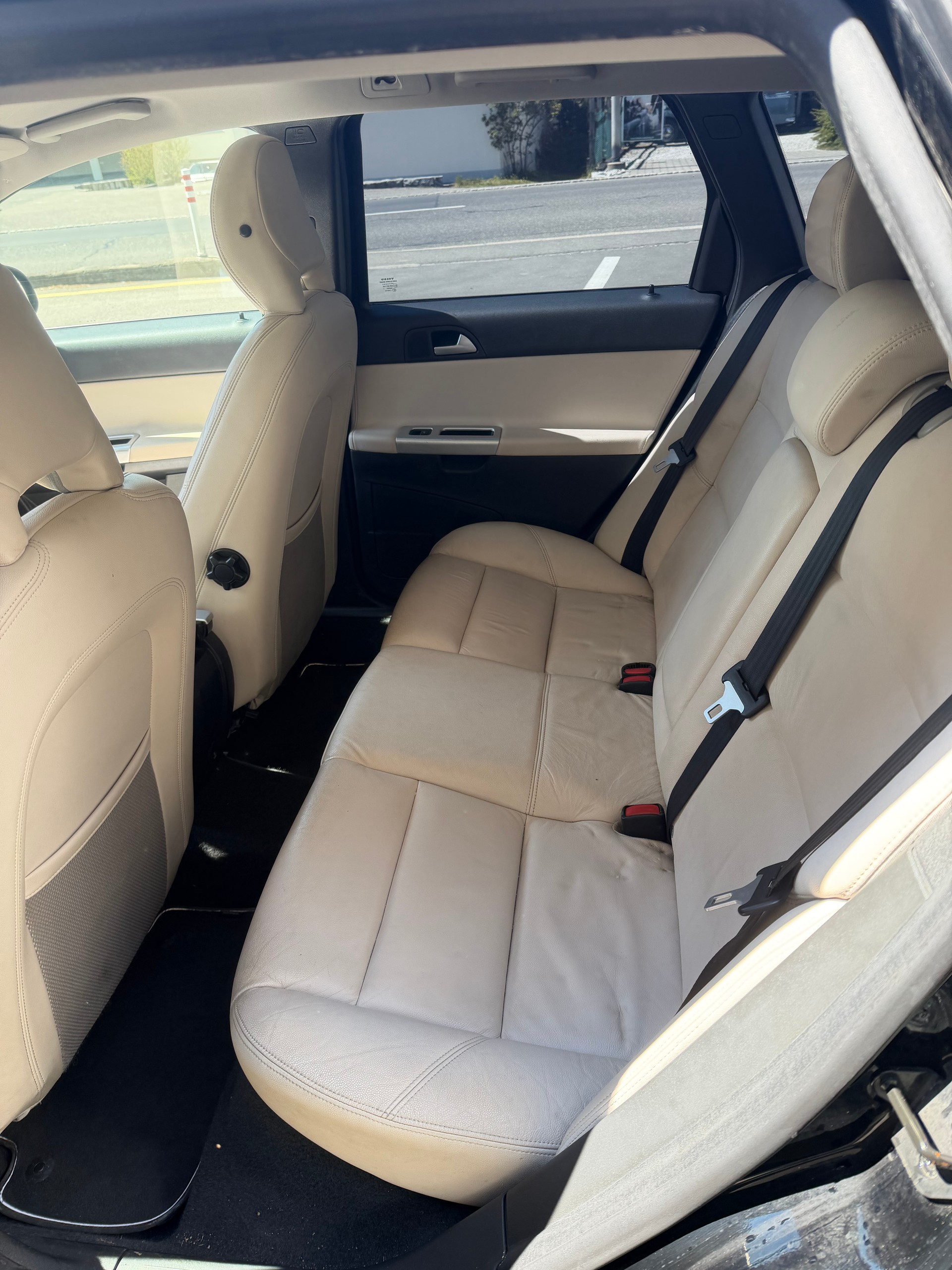 VOLVO V50 2.0 Summum-image-9