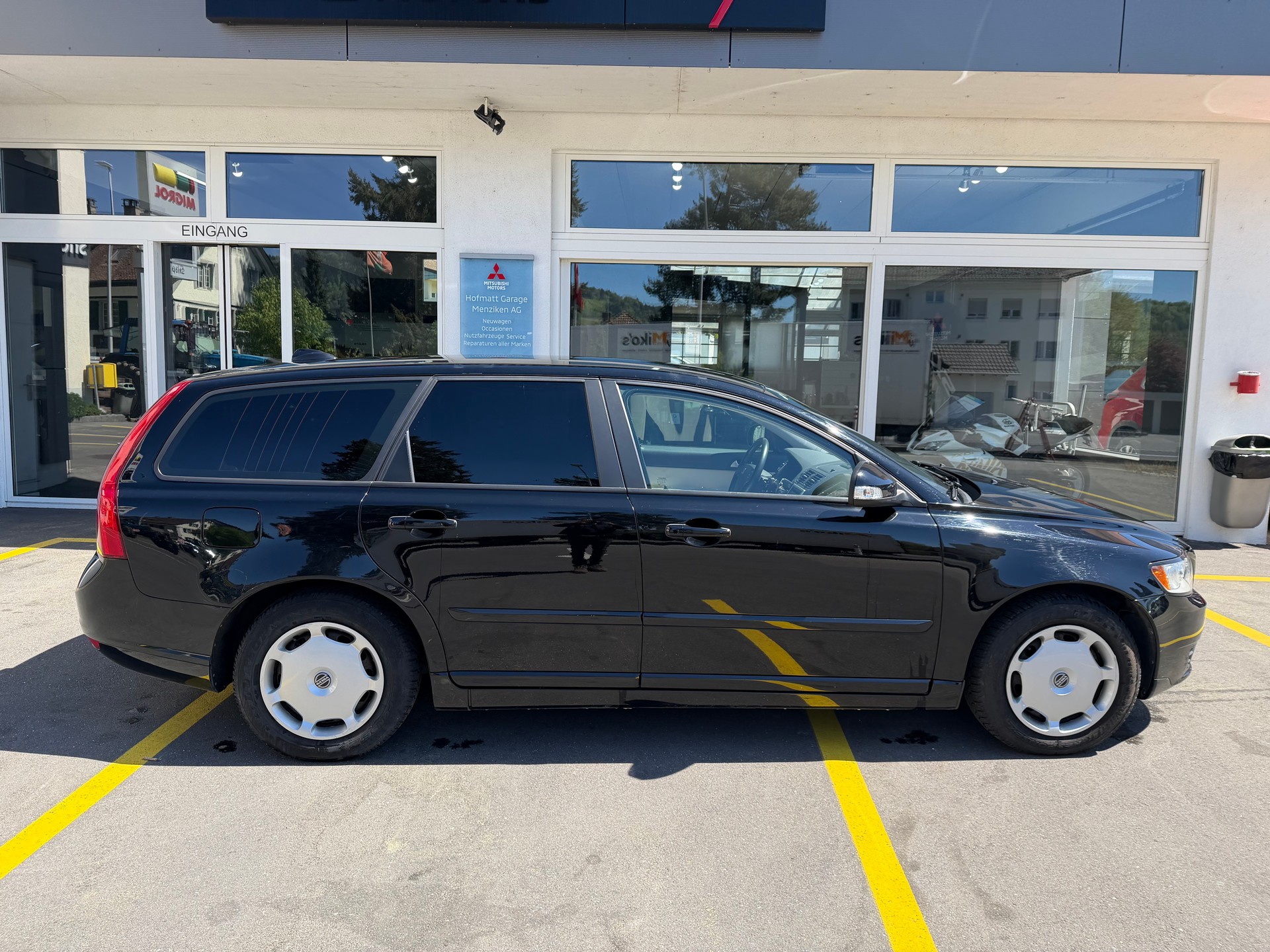 VOLVO V50 2.0 Summum-image-2