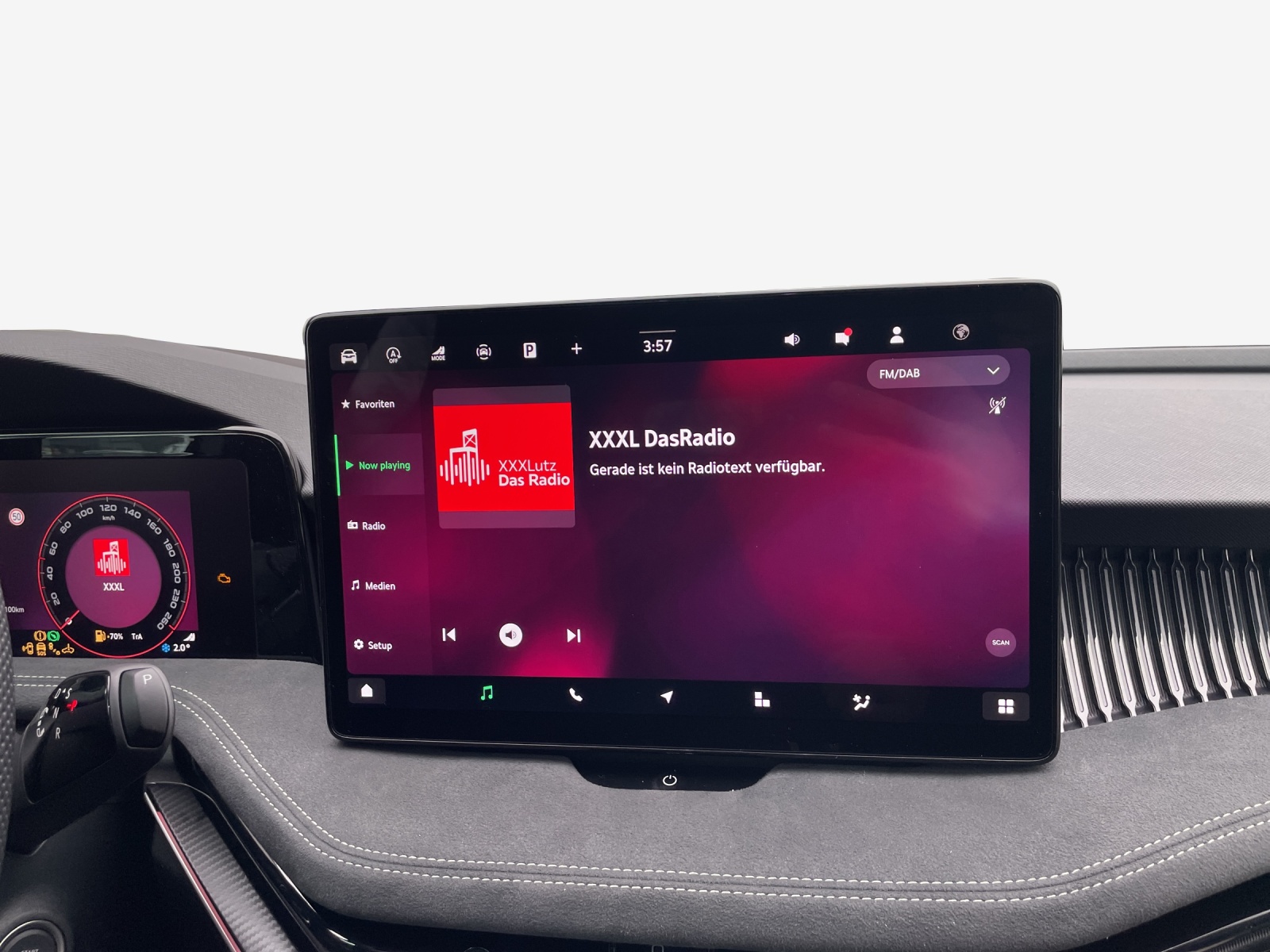 SKODA Superb Combi 2.0 TSI Sportline 4x4 DSG-image-8