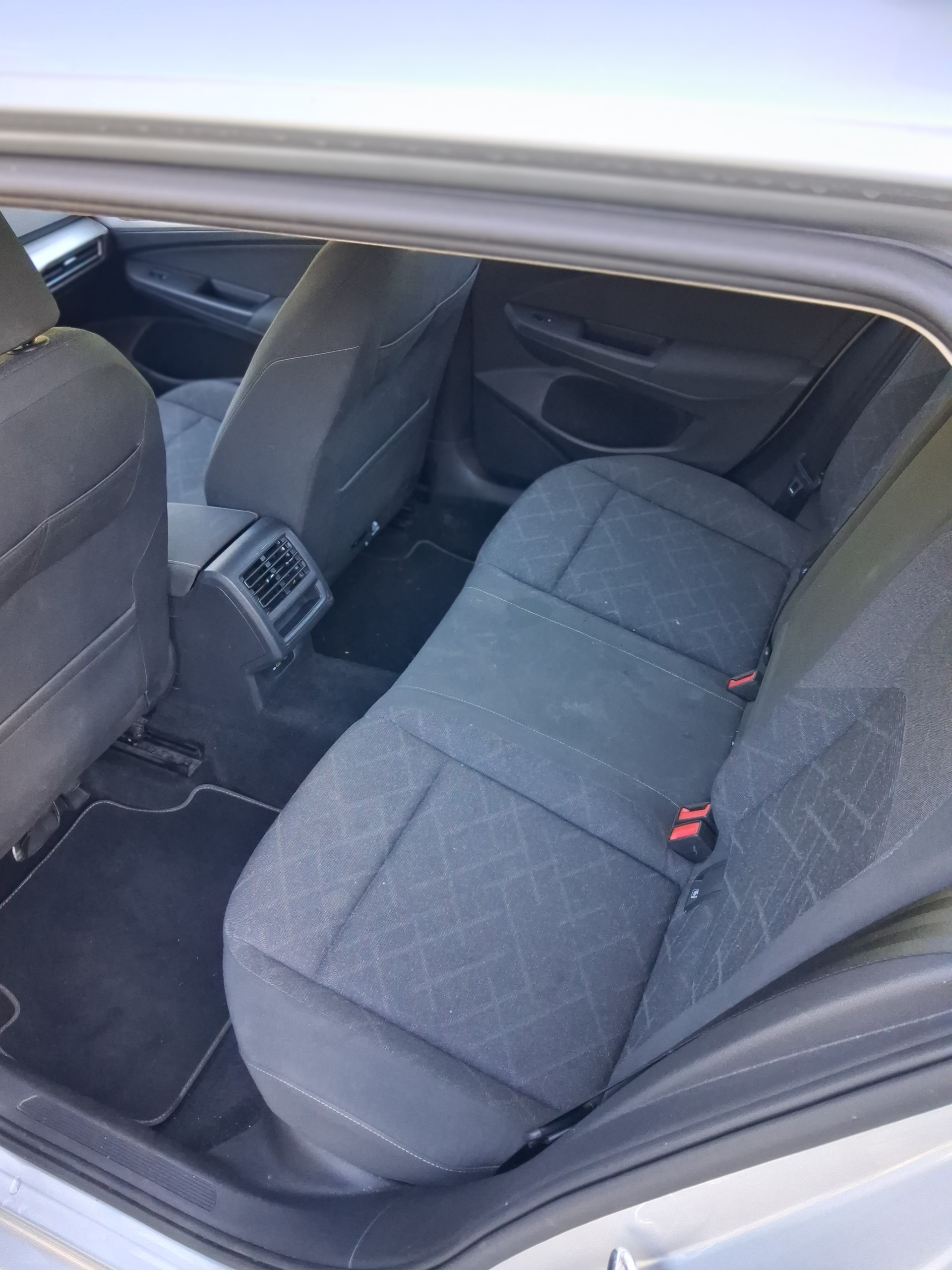 VW 1.0 eTSI Life DSG-image-6