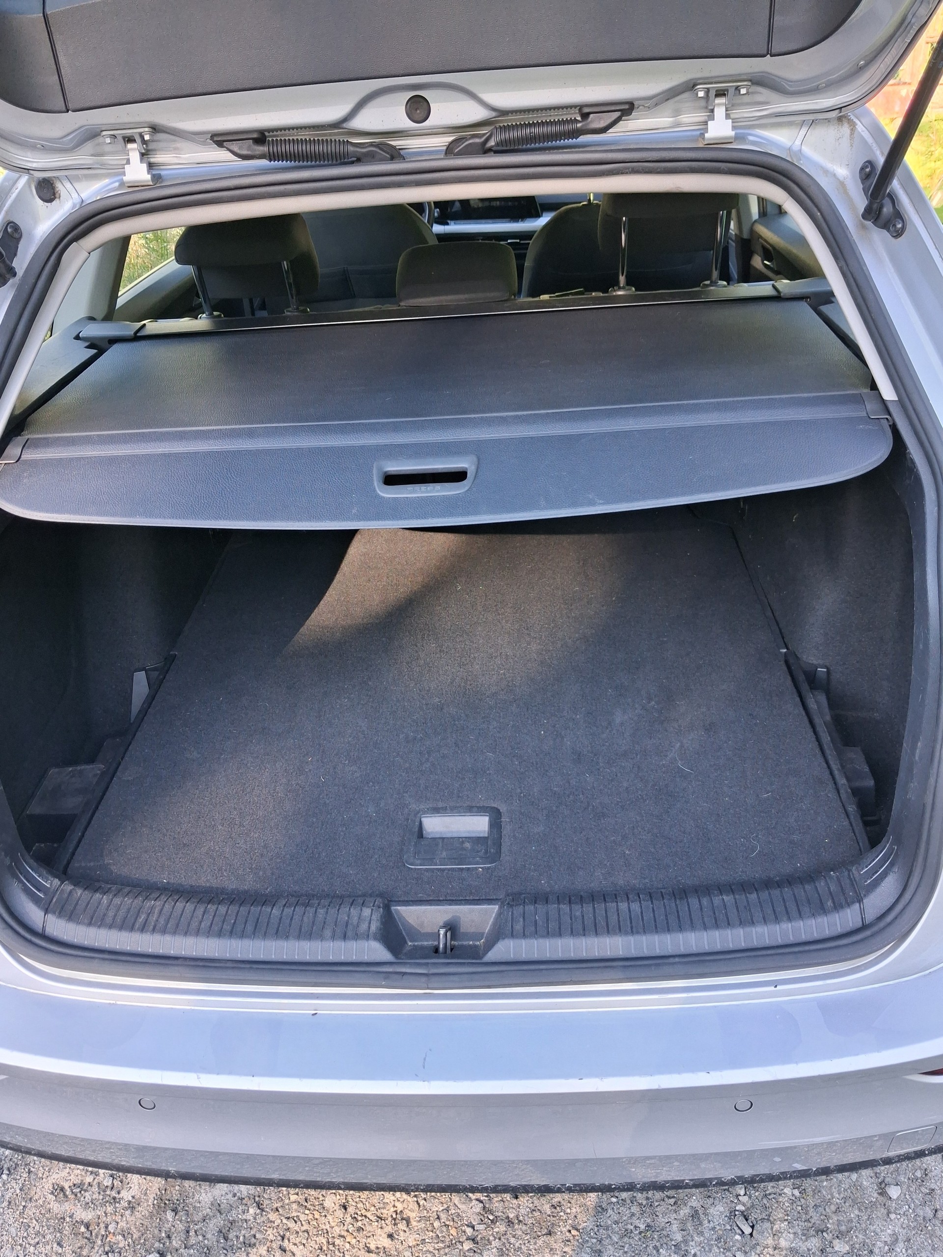 VW 1.0 eTSI Life DSG-image-9