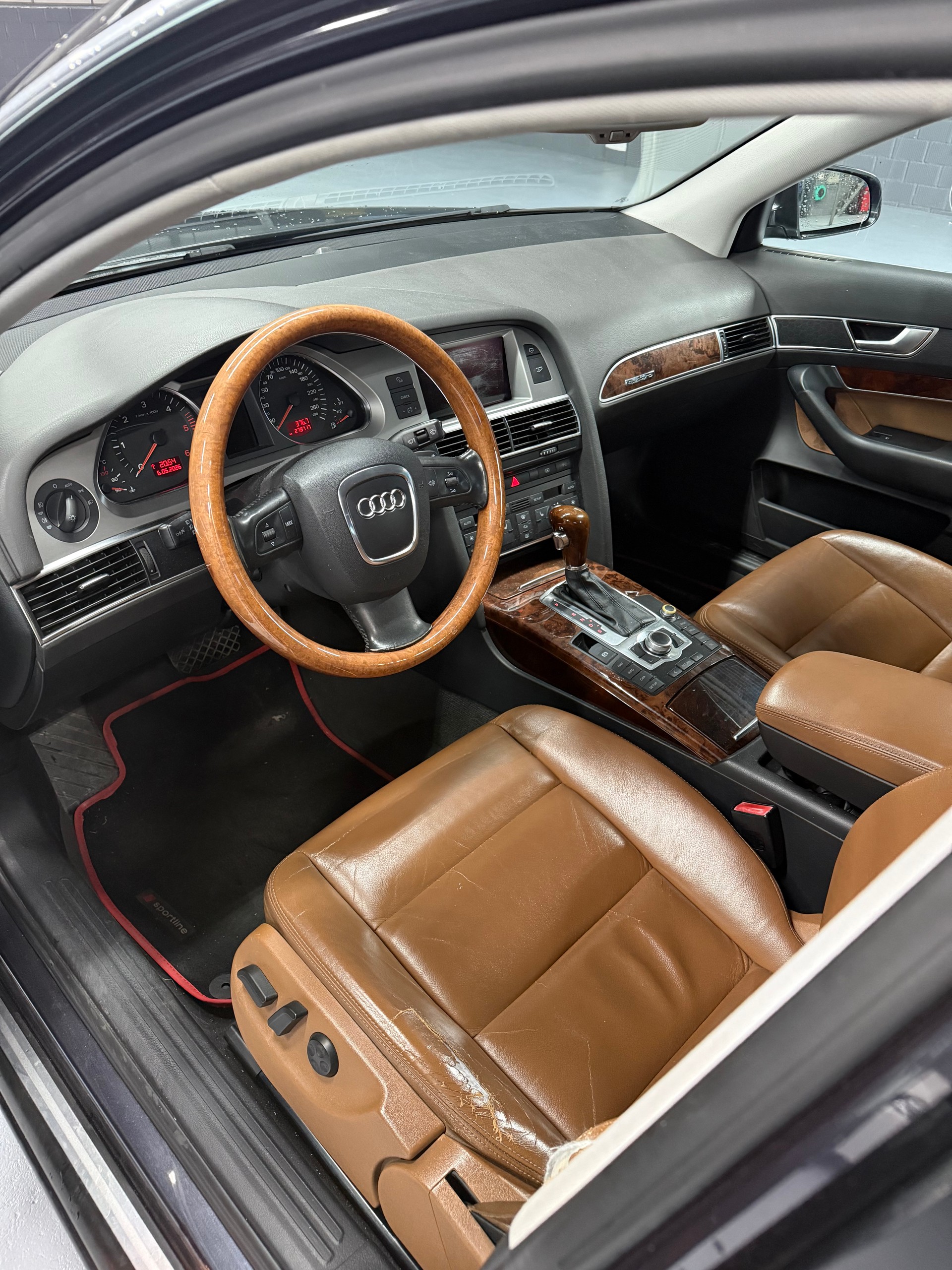 AUDI A6 Limousine 3.0 V6 TDI quattro-image-7