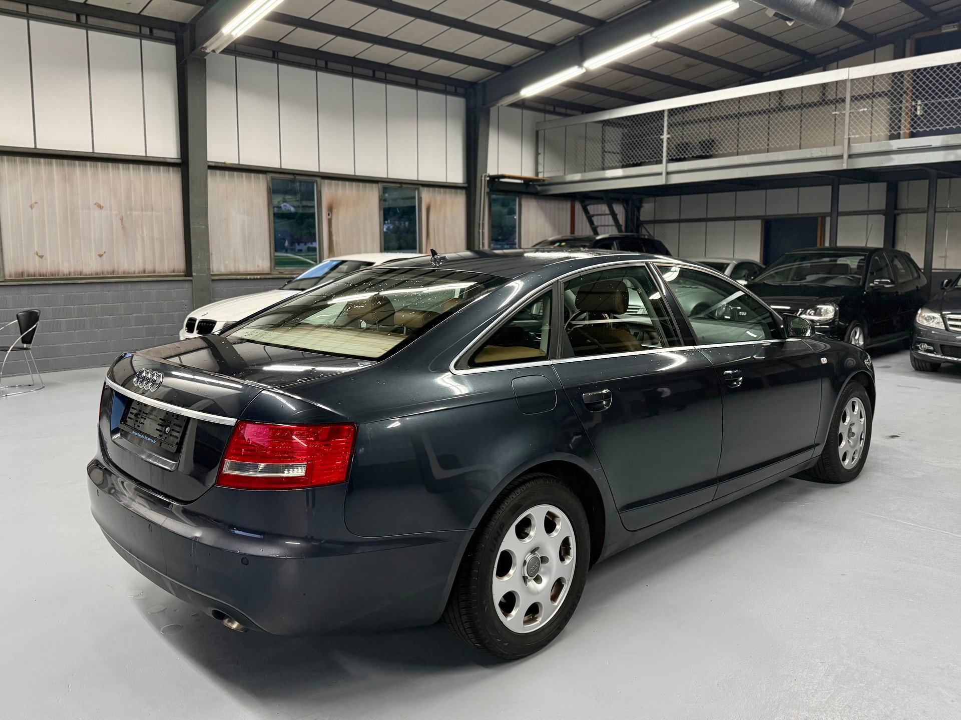 AUDI A6 Limousine 3.0 V6 TDI quattro-image-3