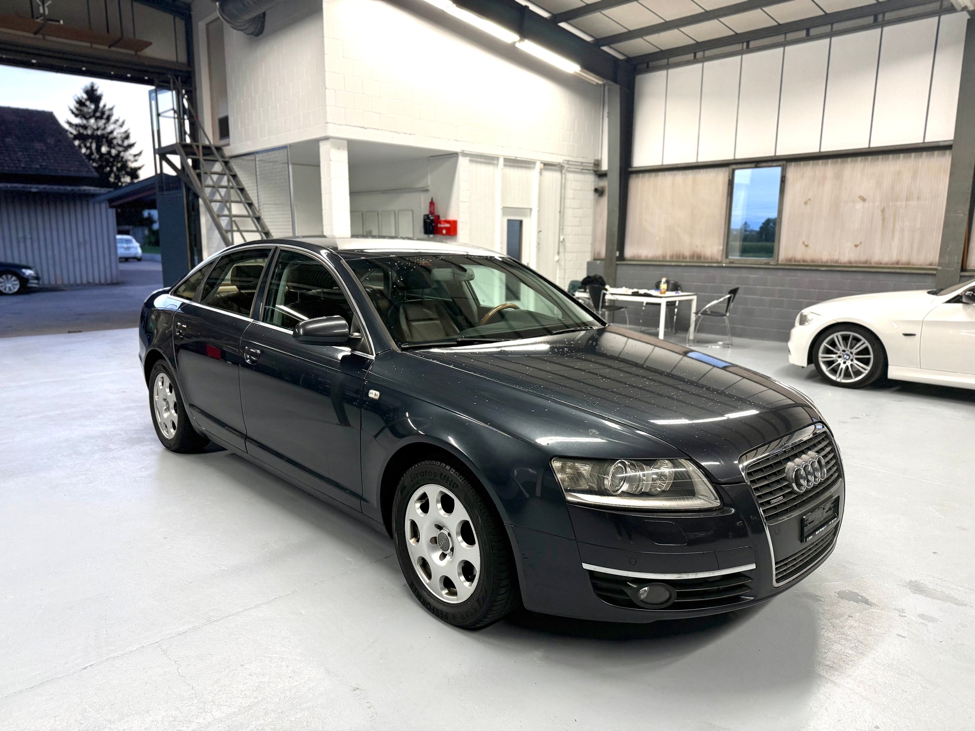 AUDI A6 Limousine 3.0 V6 TDI quattro-image-2