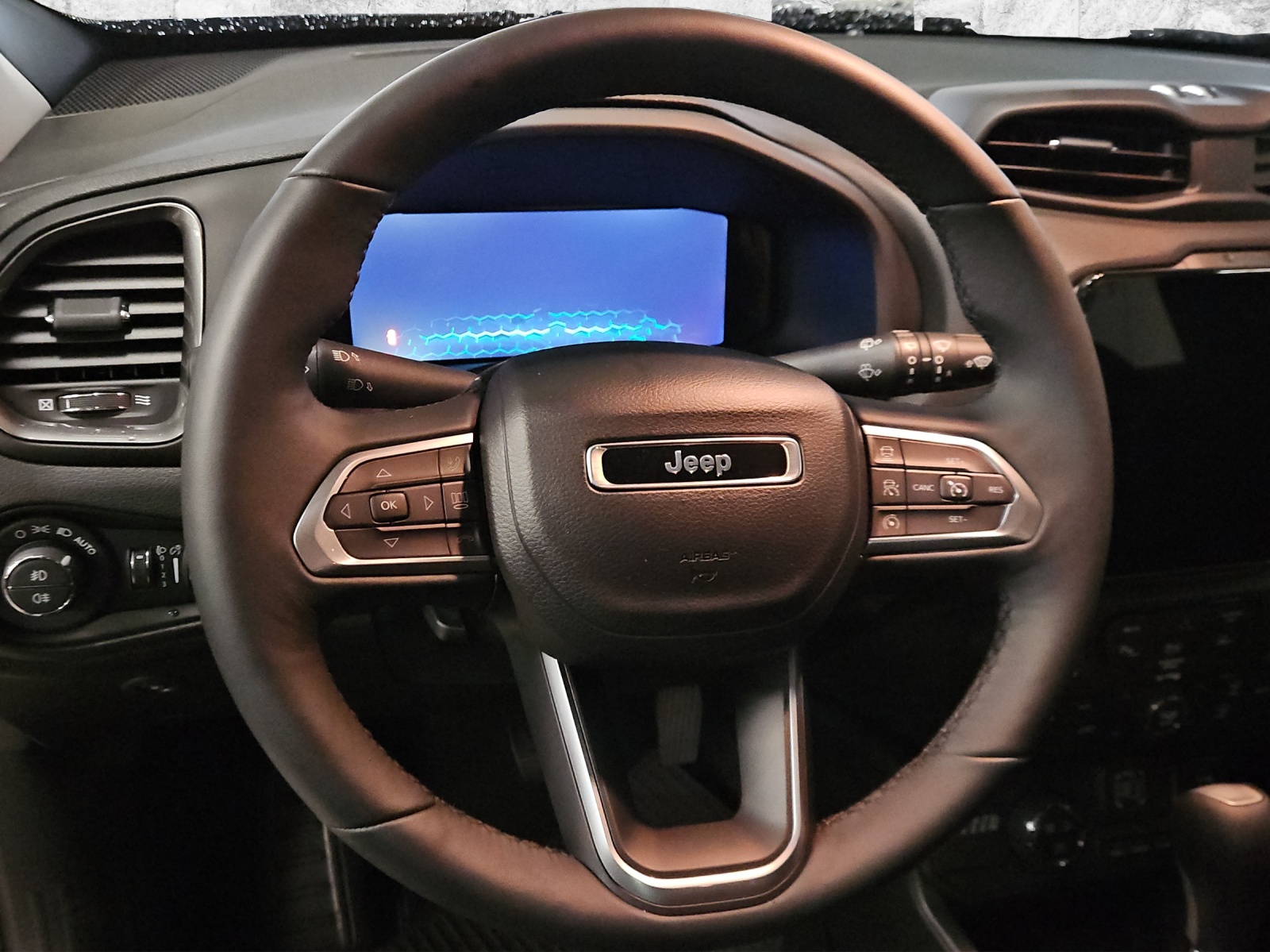 JEEP Renegade 1.3 T PHEV Summit AWD-image-13