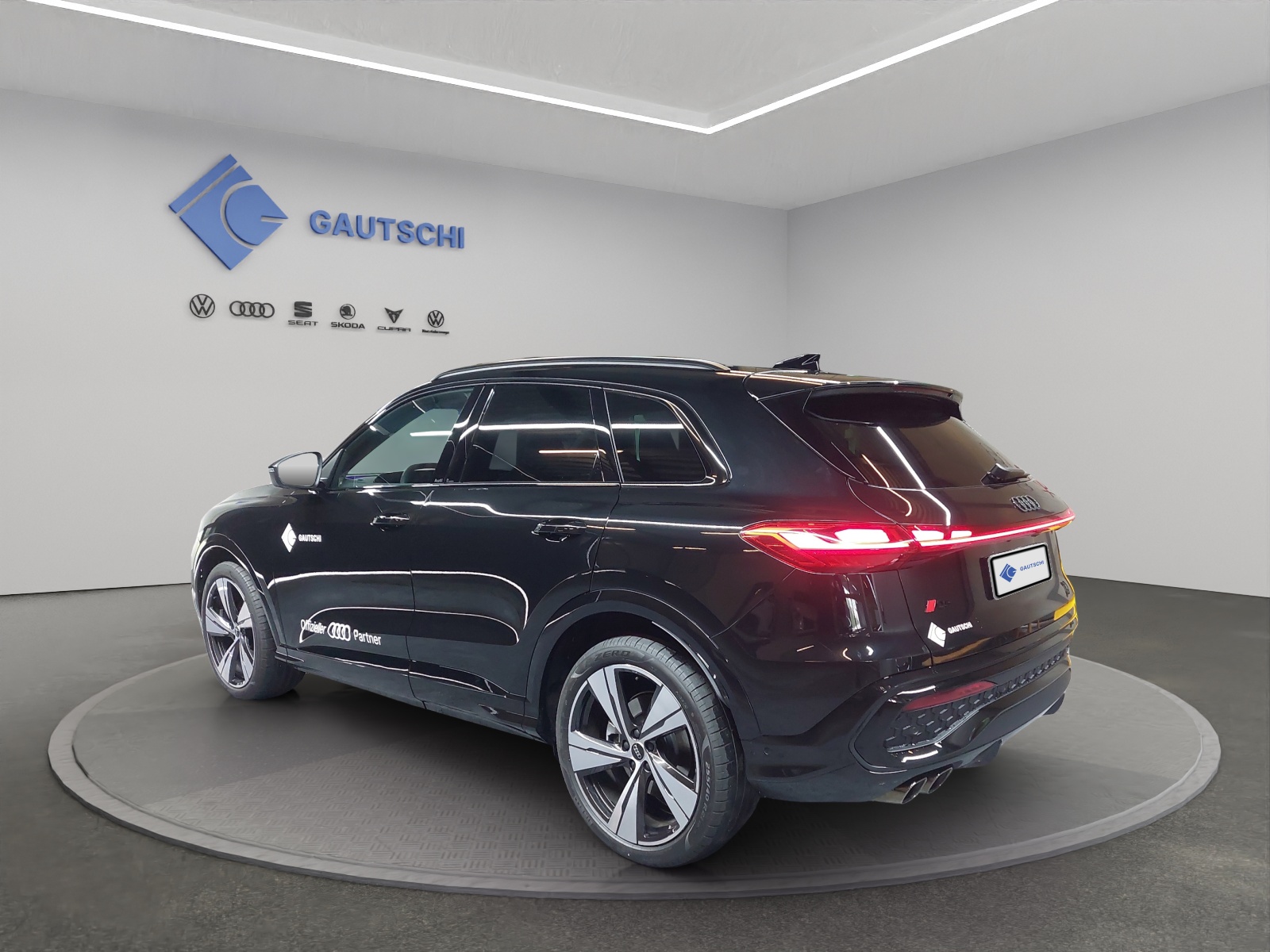 AUDI Q5 TDI quattro 150 kW S-tronic-image-2
