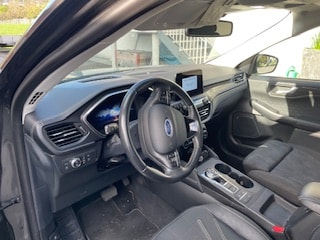 FORD 2.5 Plug-in Hybrid Vignale-image-2
