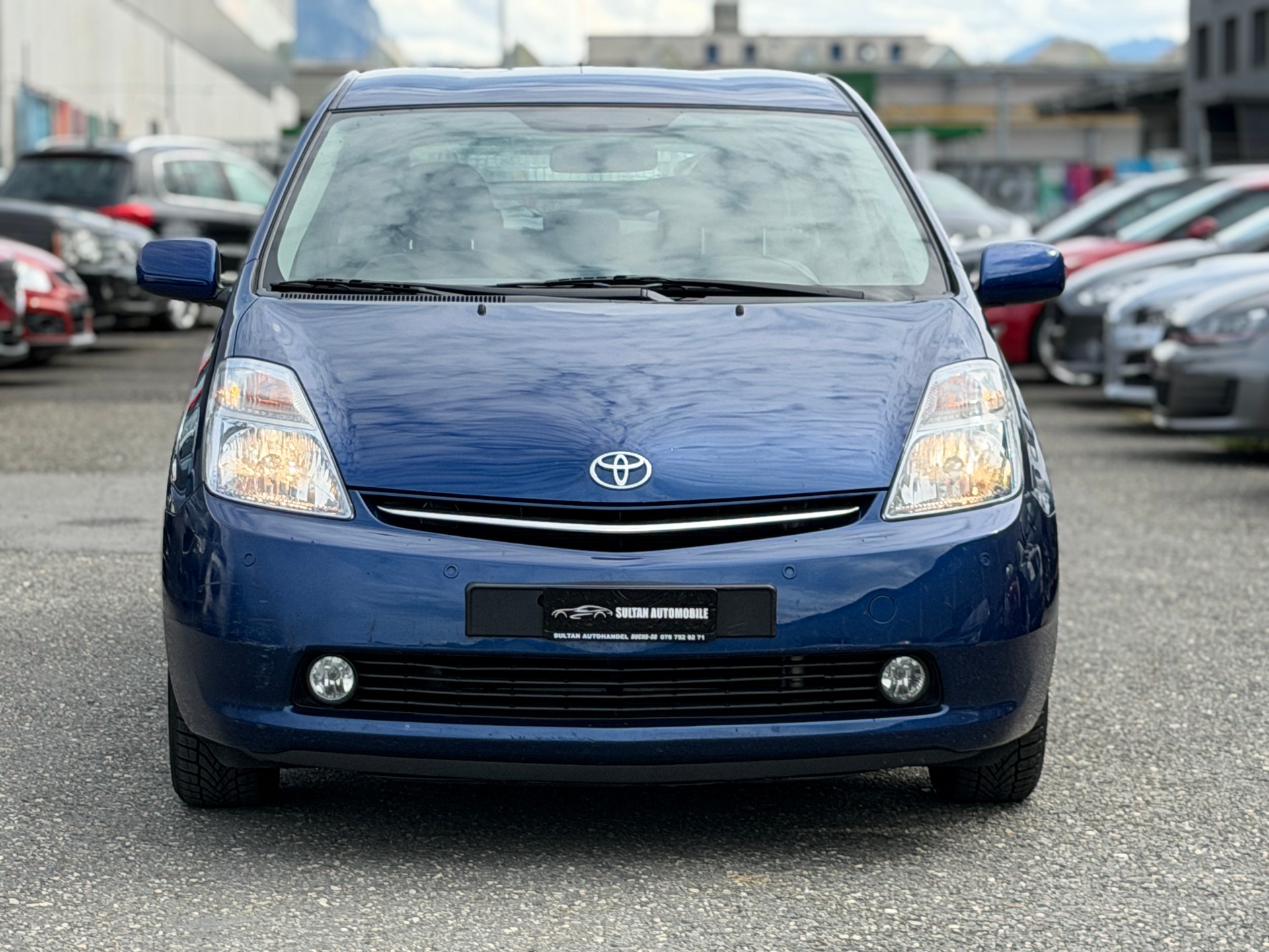 TOYOTA Prius 1.5 16V Hybrid-image-0