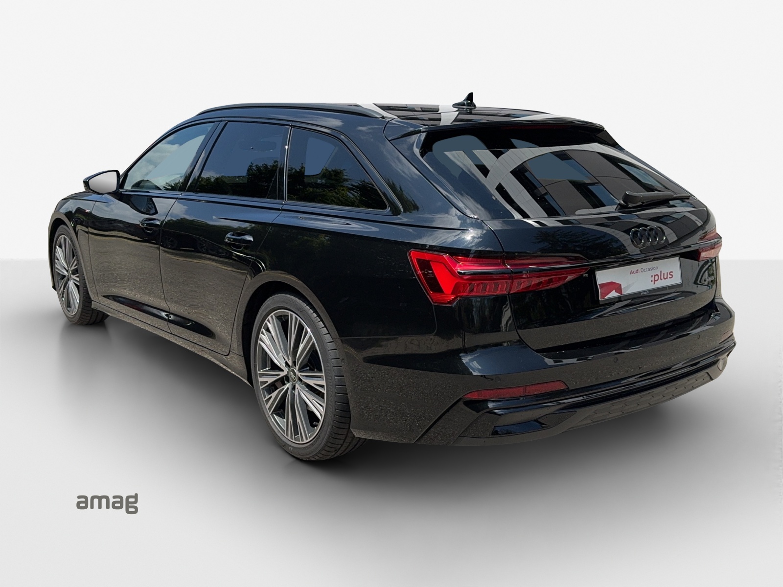 AUDI A6 Avant 45 TFSI S line S-tronic quattro-image-2