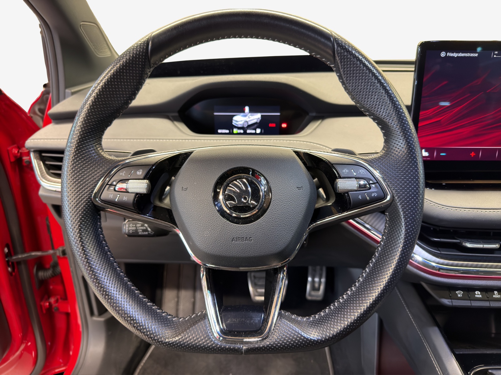 SKODA Enyaq iV 80x SportLine-image-10