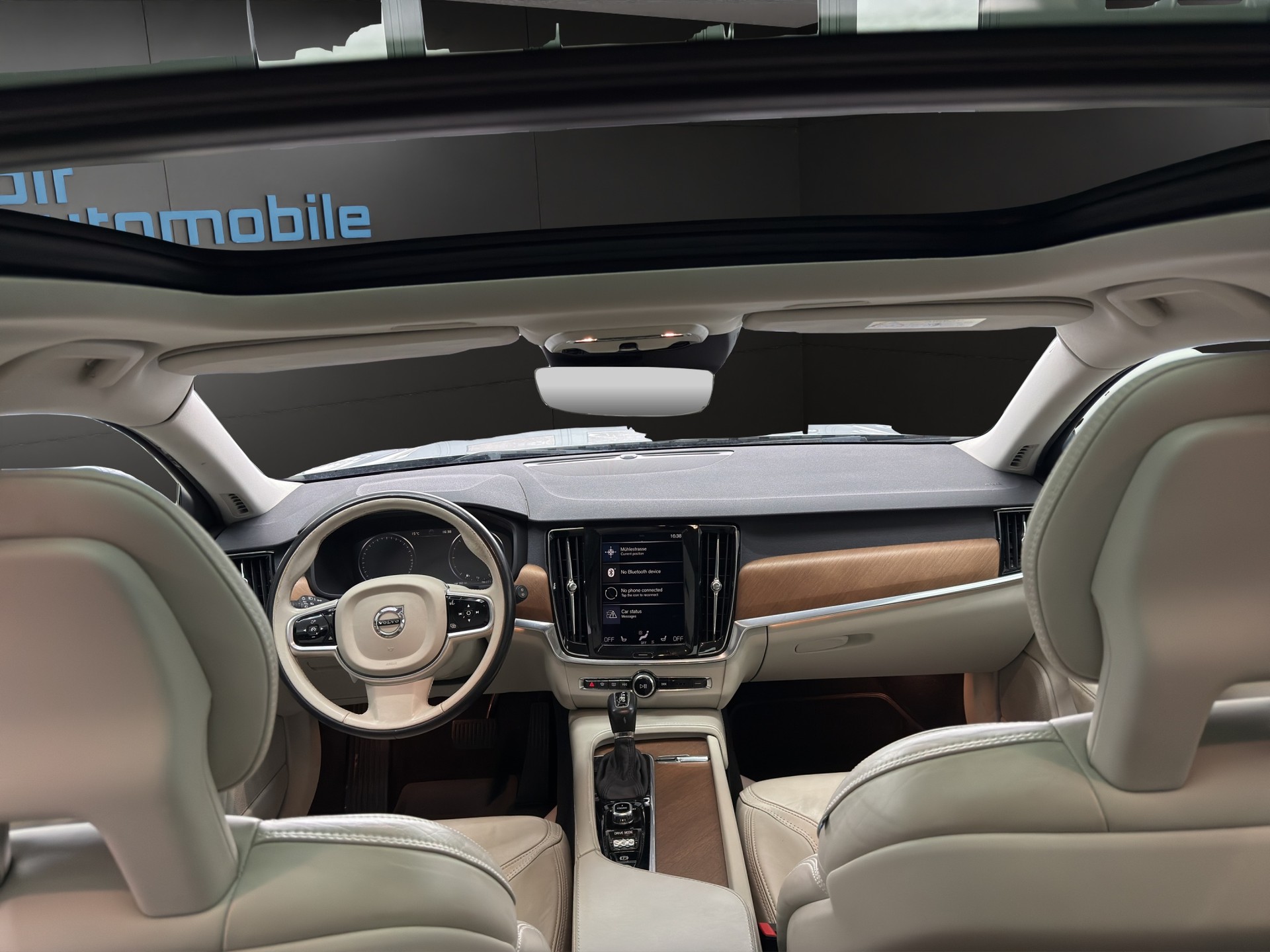 VOLVO V90 D4 Inscription Geartronic-image-3