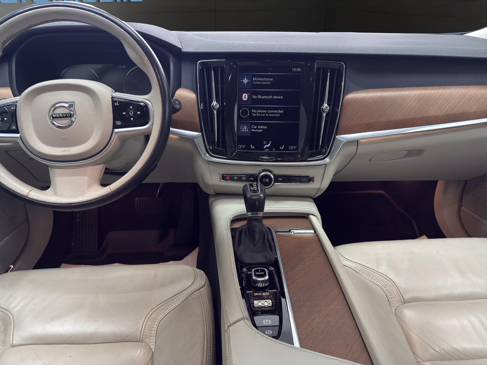 VOLVO V90 D4 Inscription Geartronic-image-10