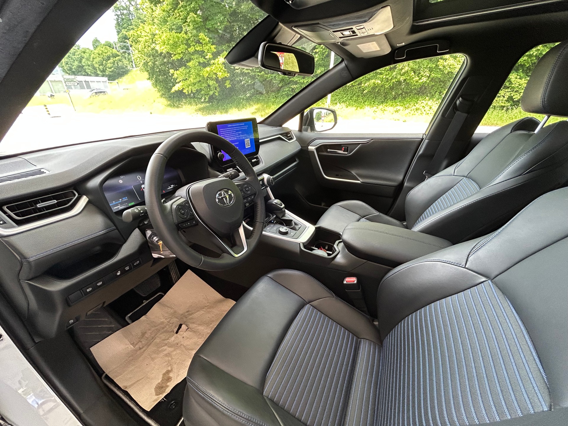 TOYOTA RAV-4 2.5 HSD Style e-CVT 4WD-image-9
